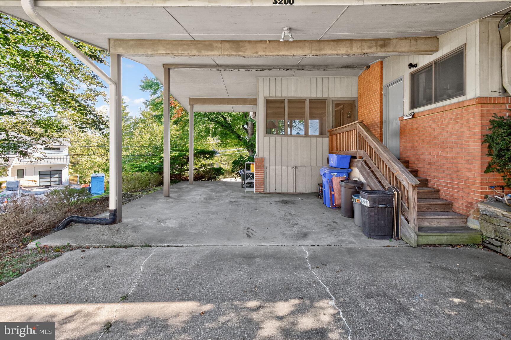 DUNLOP HILLS - Residential