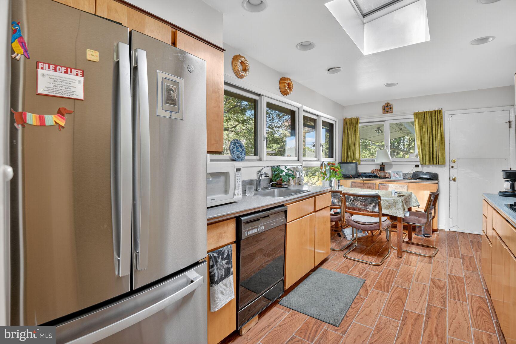 DUNLOP HILLS - Residential