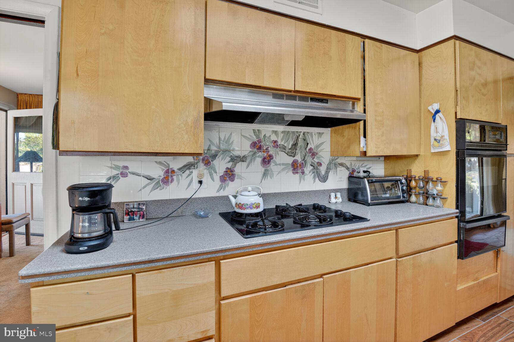 DUNLOP HILLS - Residential