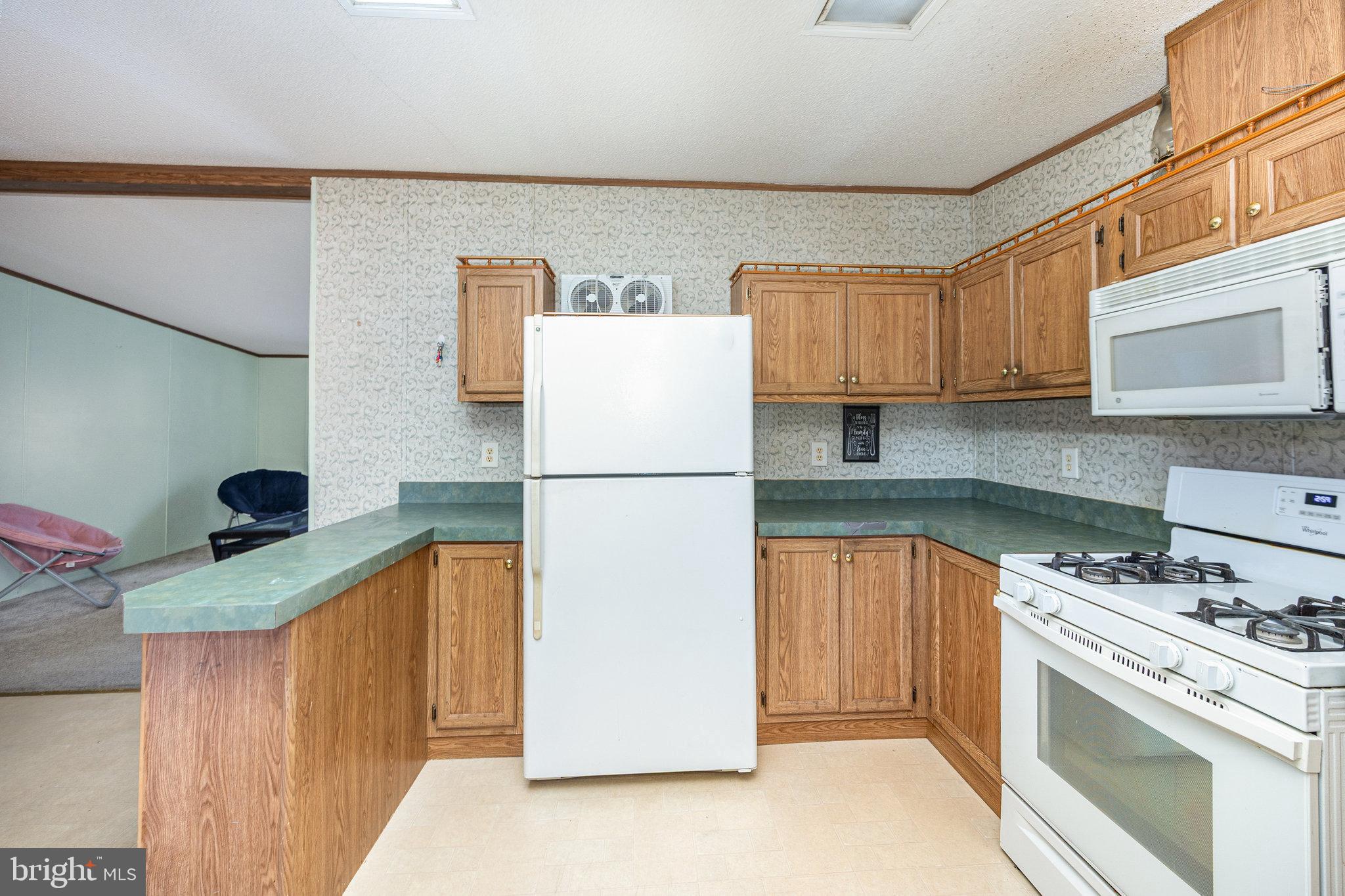 NEWBERRY FARMS - Residential