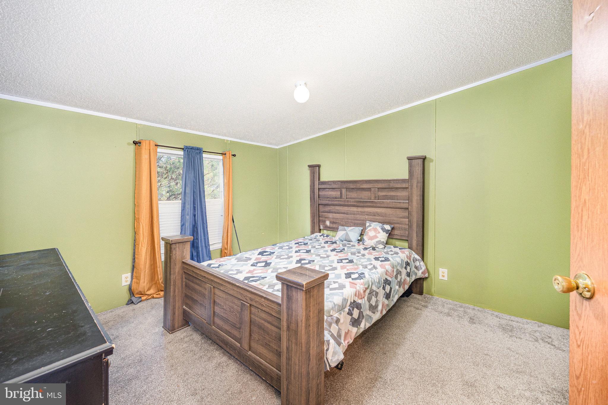 NEWBERRY FARMS - Residential