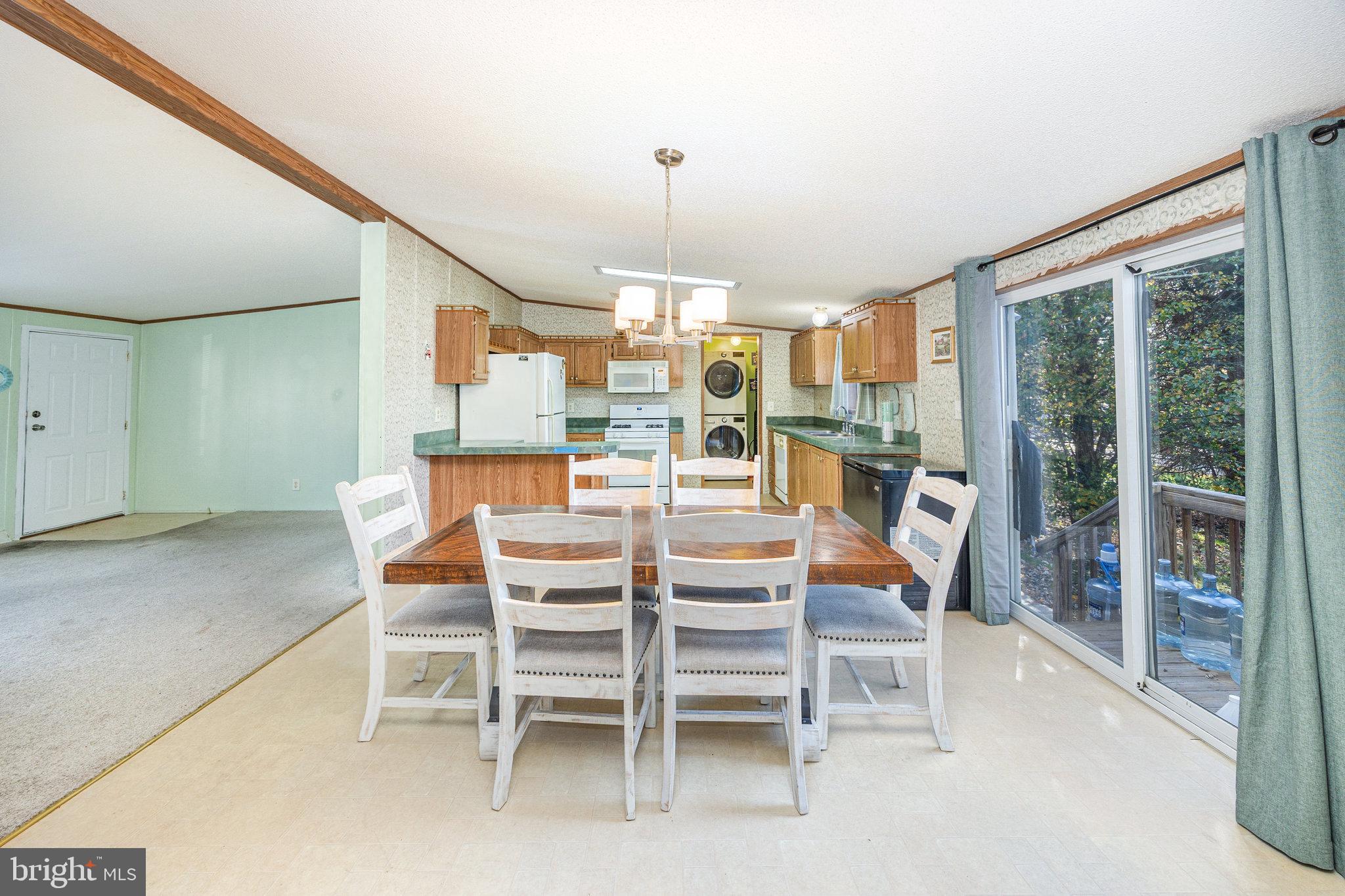 NEWBERRY FARMS - Residential