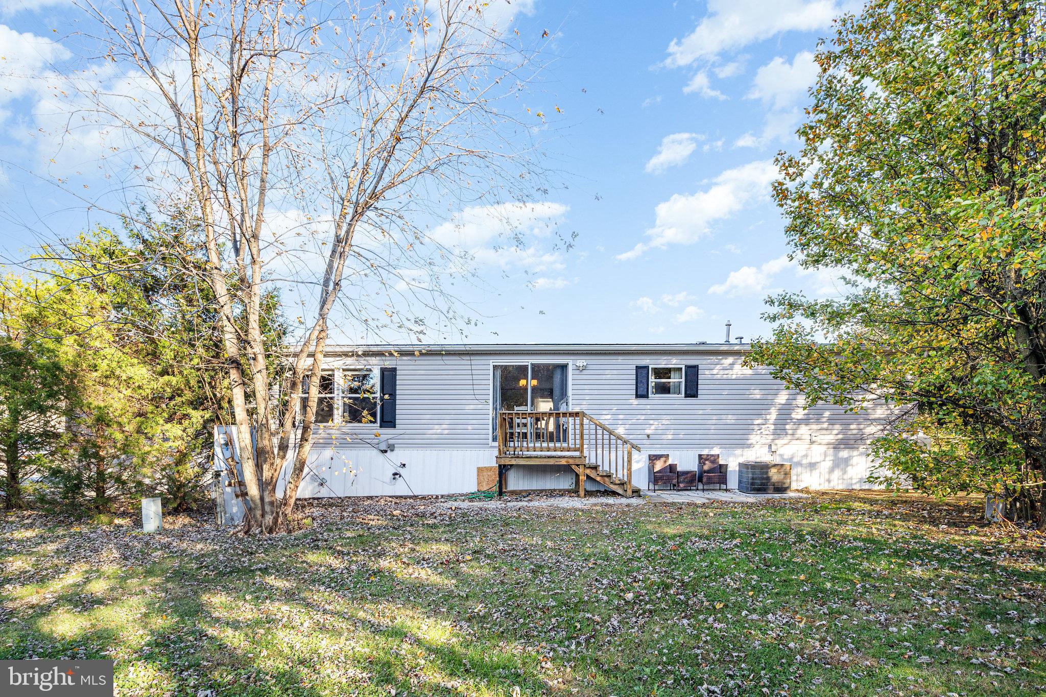NEWBERRY FARMS - Residential