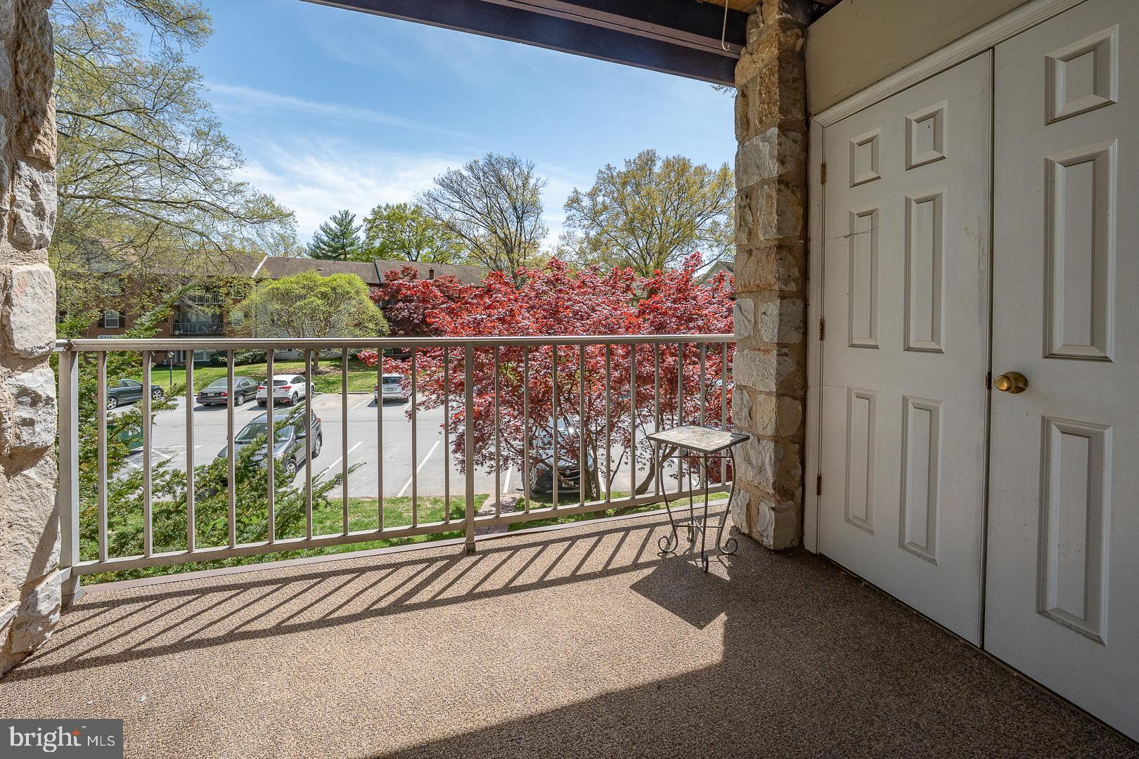 GLENHARDIE - Residential