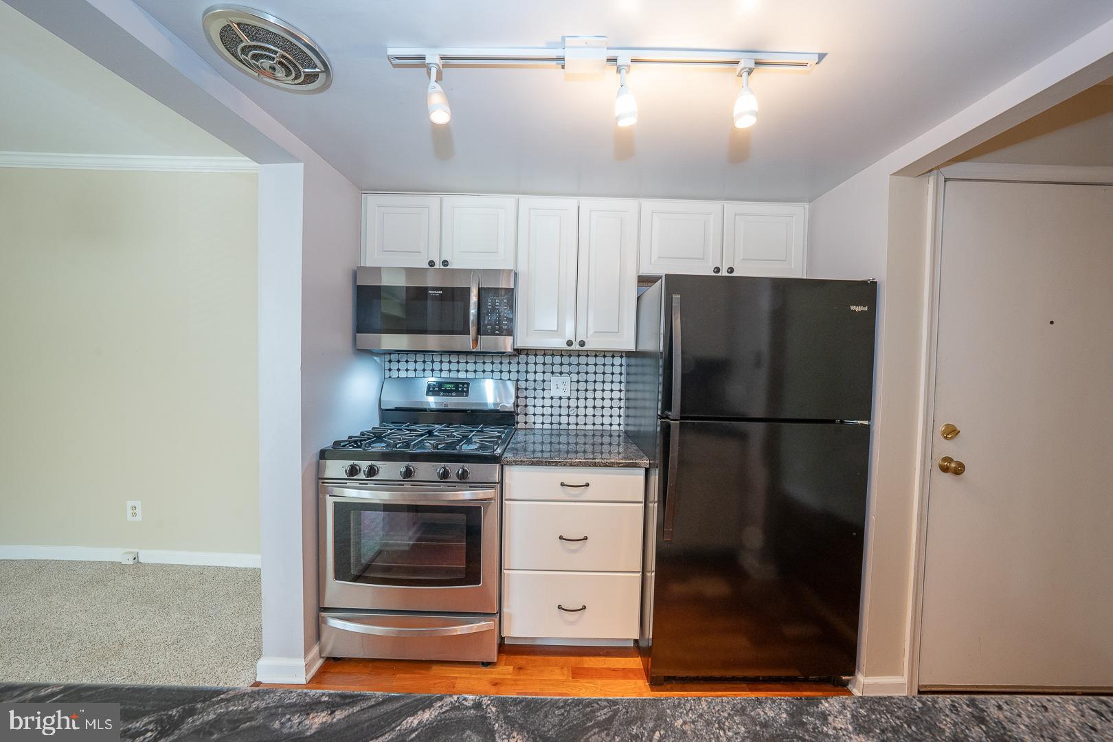 GLENHARDIE - Residential