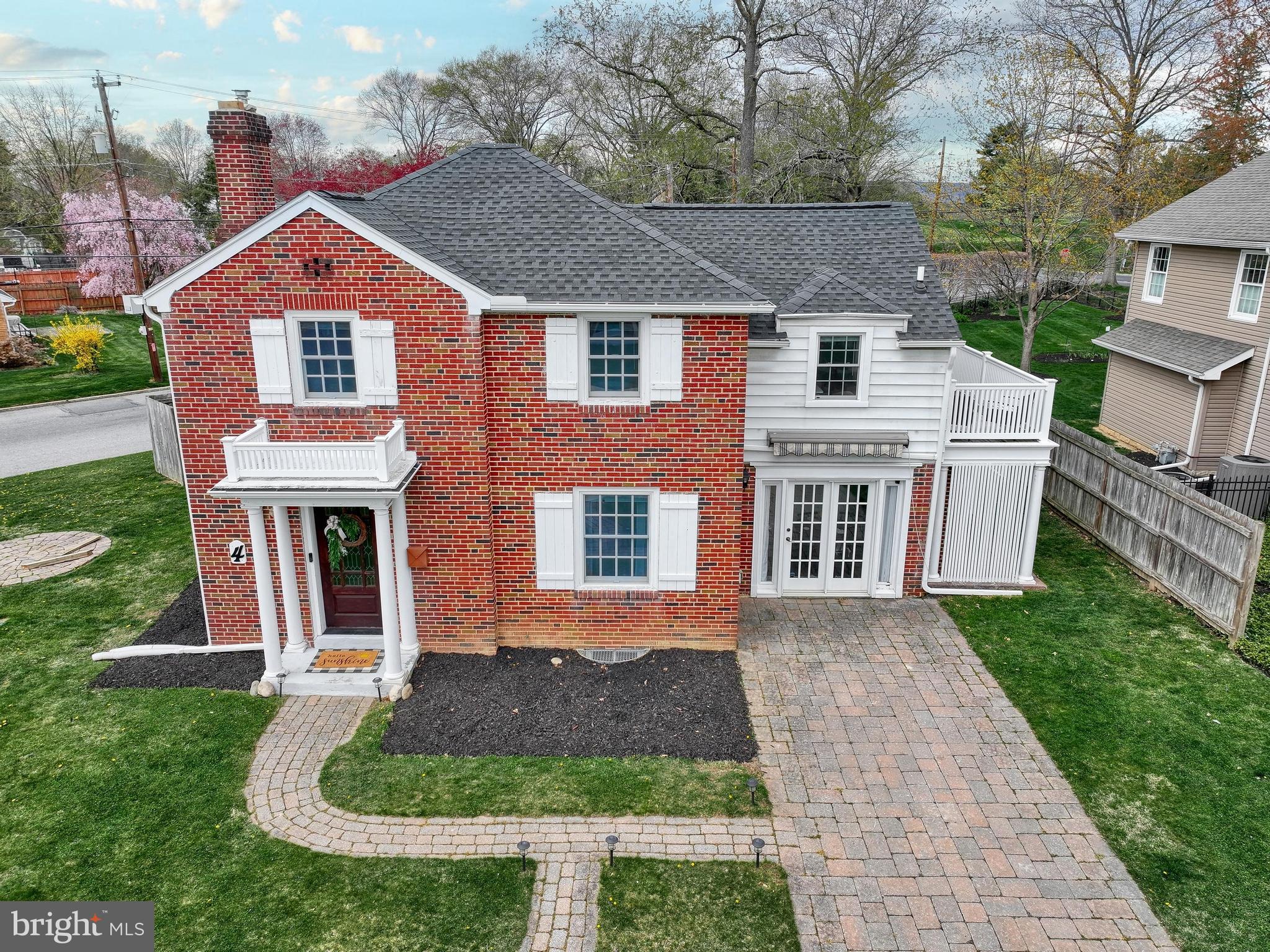 BEVERLY PARK - Residential