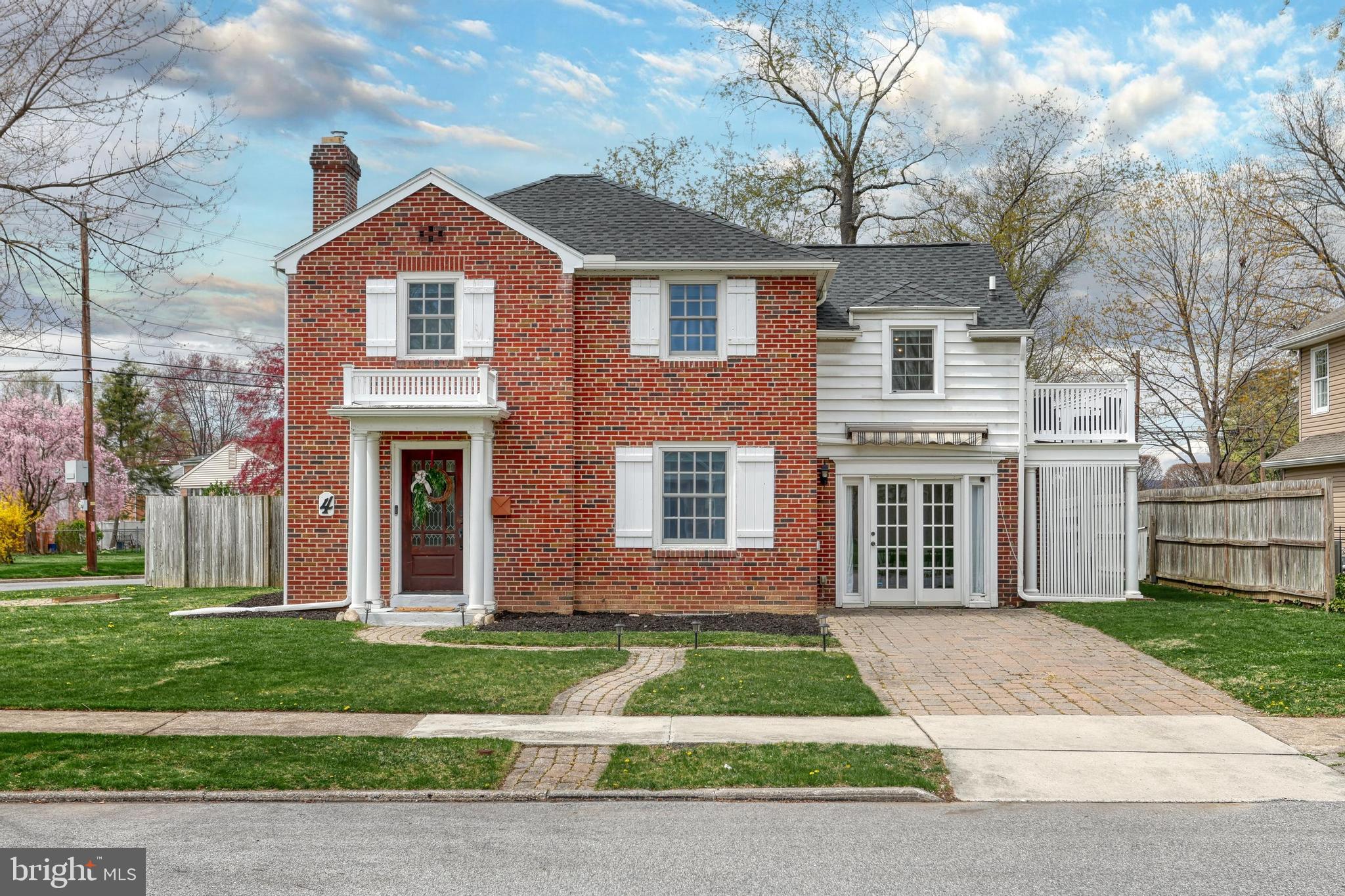 BEVERLY PARK - Residential