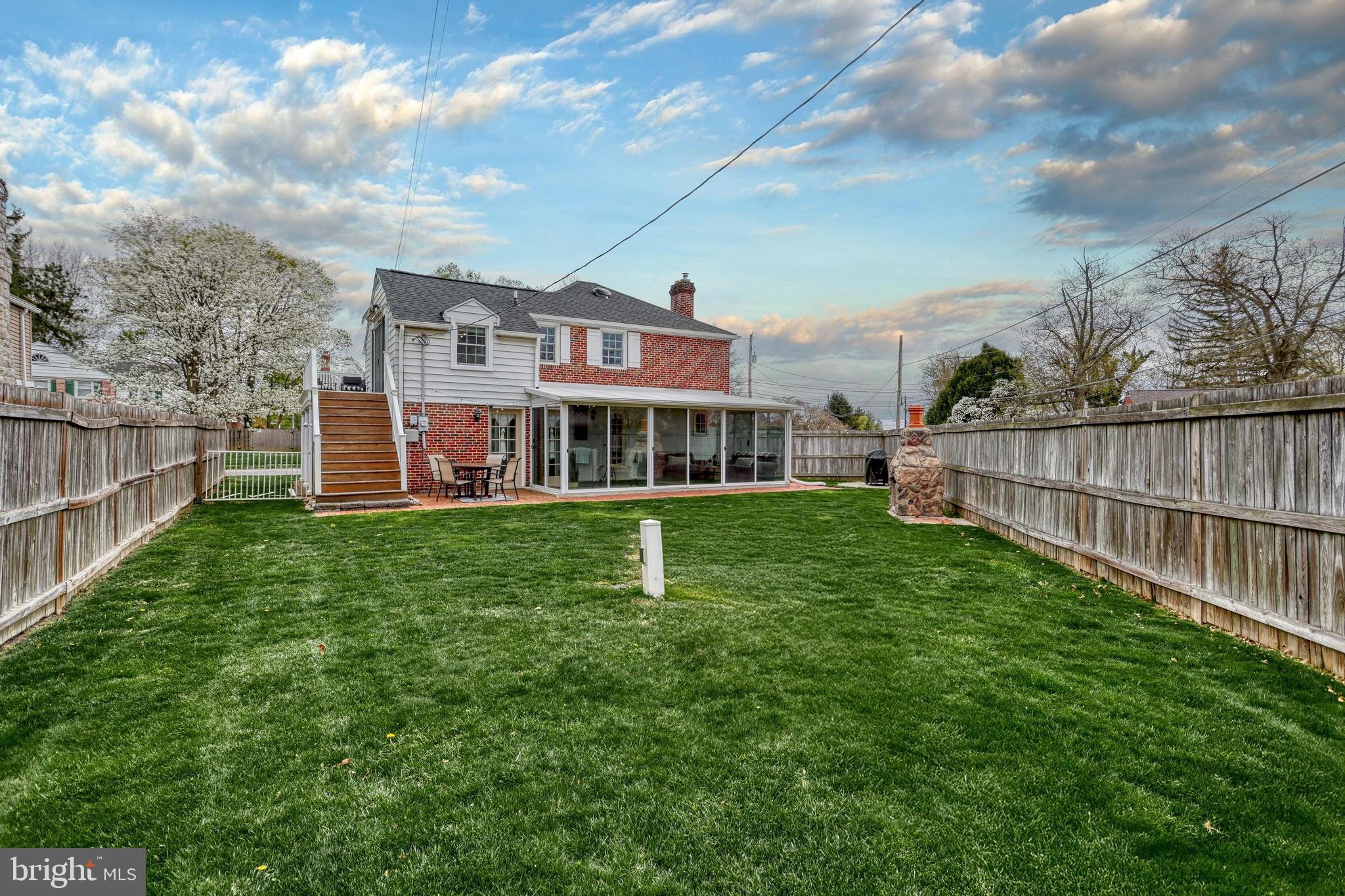 BEVERLY PARK - Residential