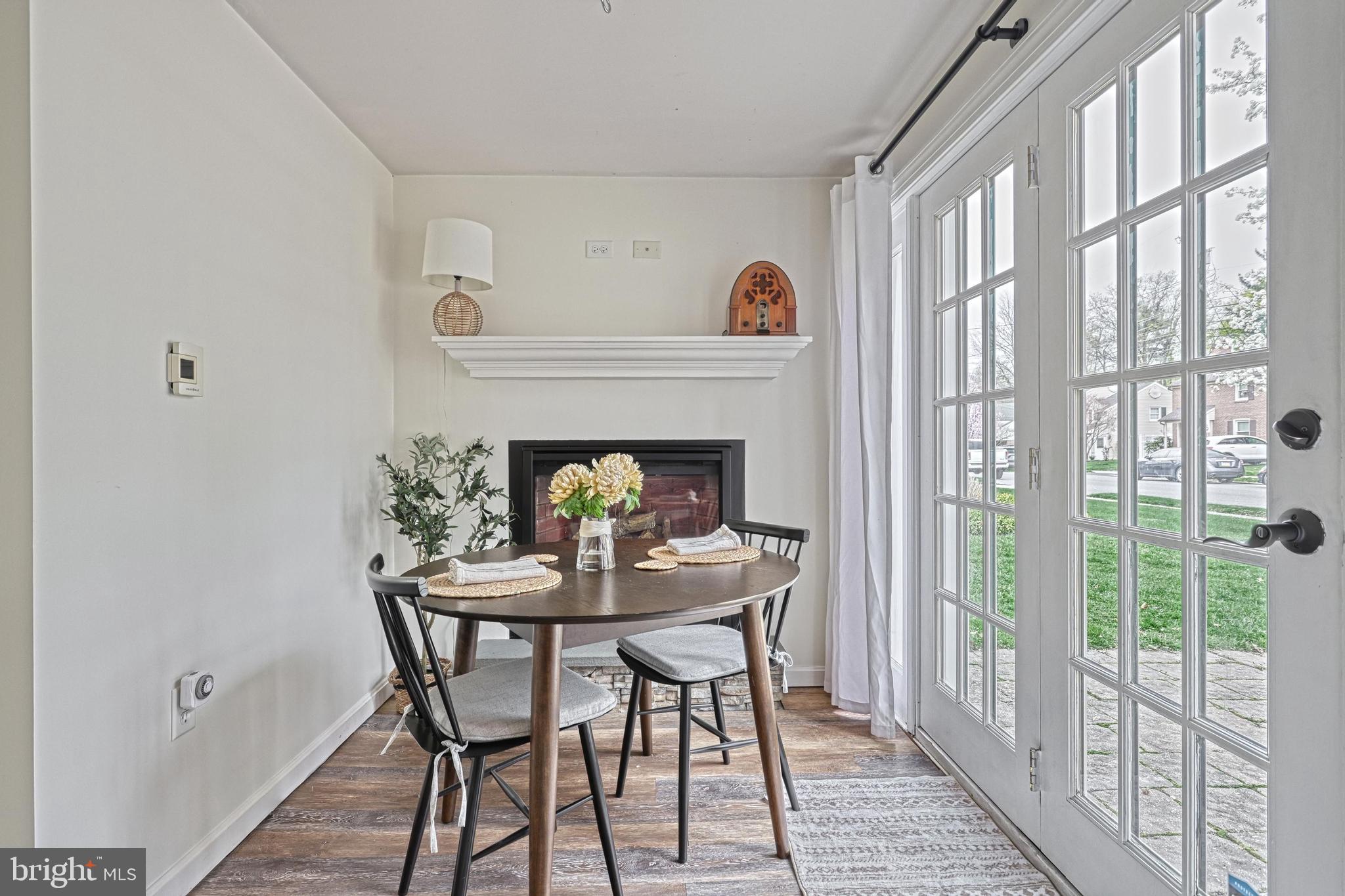 BEVERLY PARK - Residential