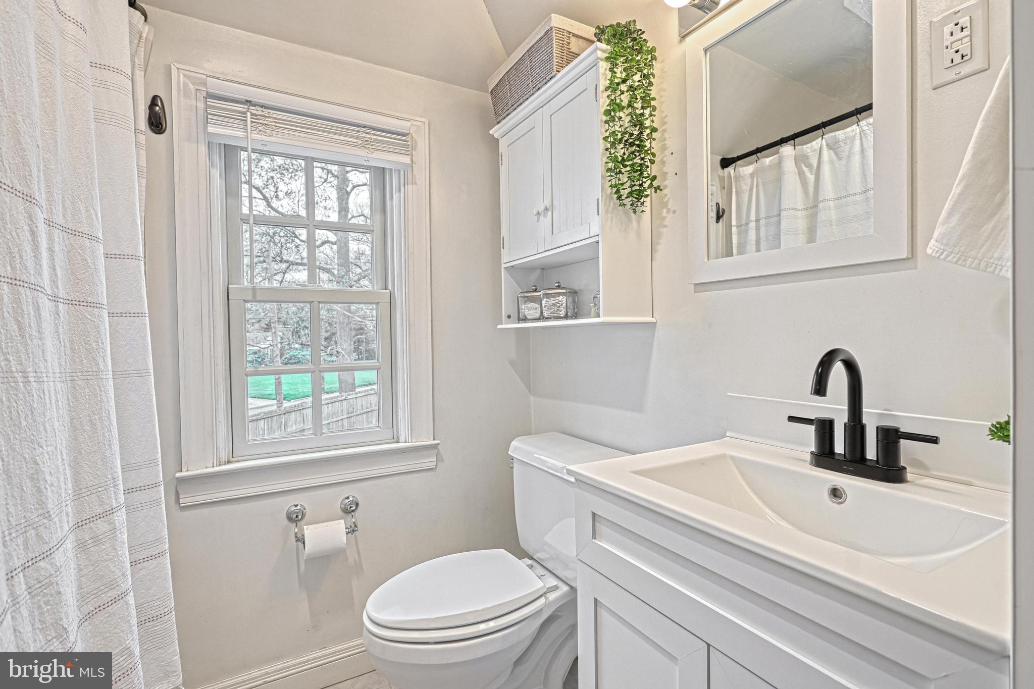 BEVERLY PARK - Residential