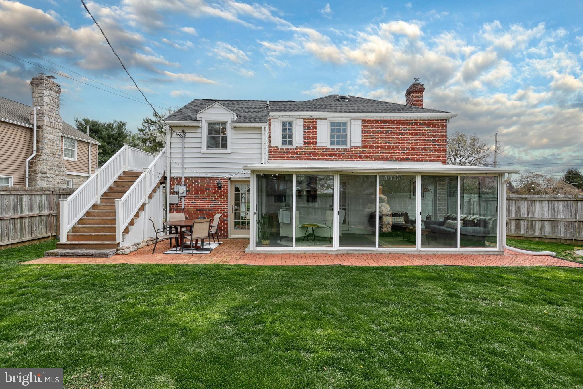 BEVERLY PARK - Residential