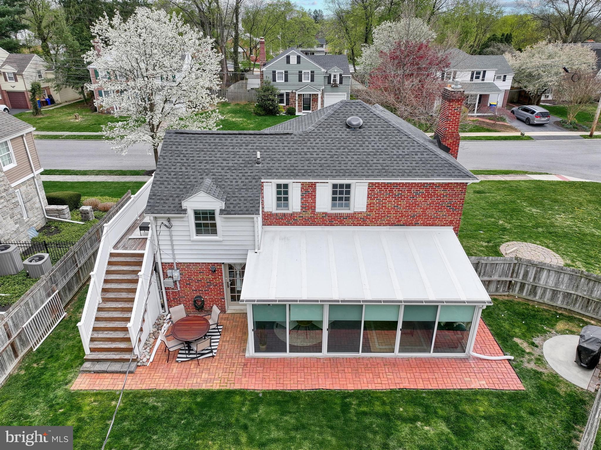 BEVERLY PARK - Residential