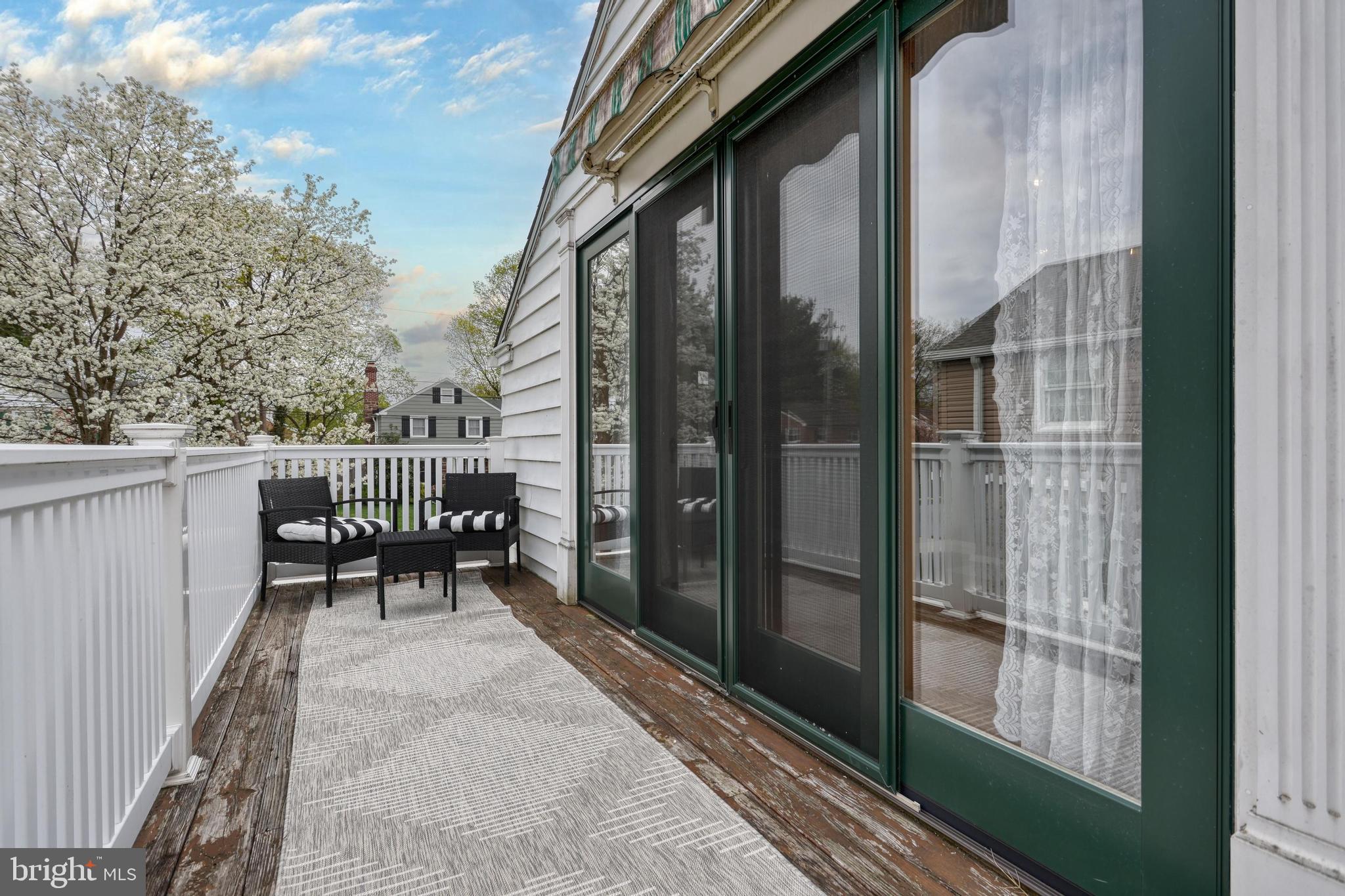 BEVERLY PARK - Residential