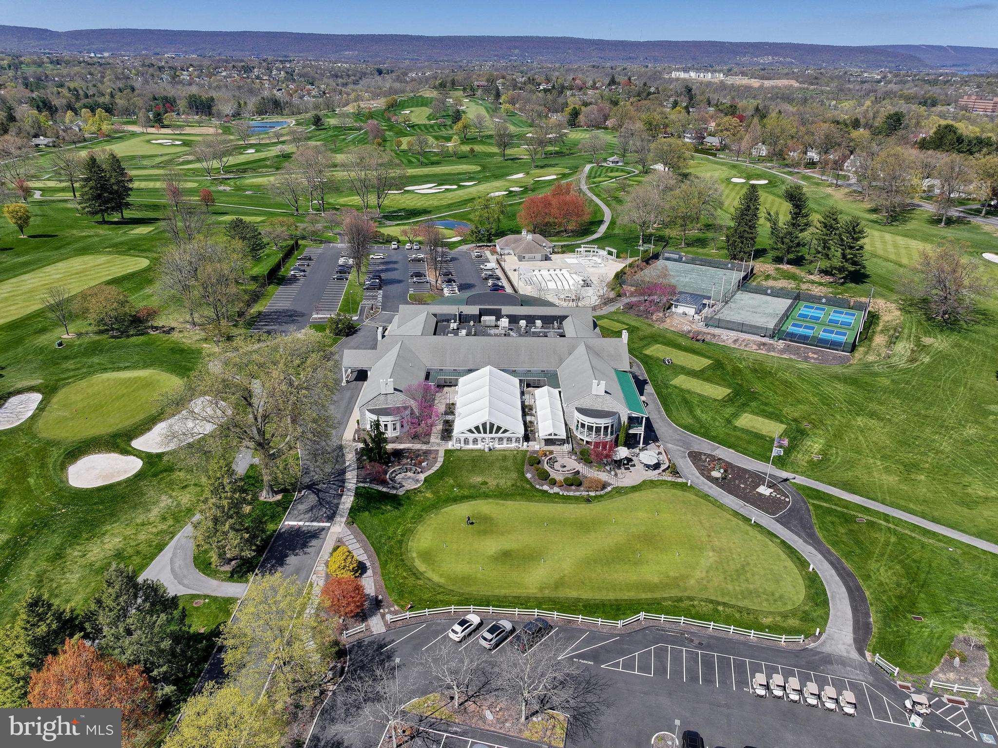 BEVERLY PARK - Residential