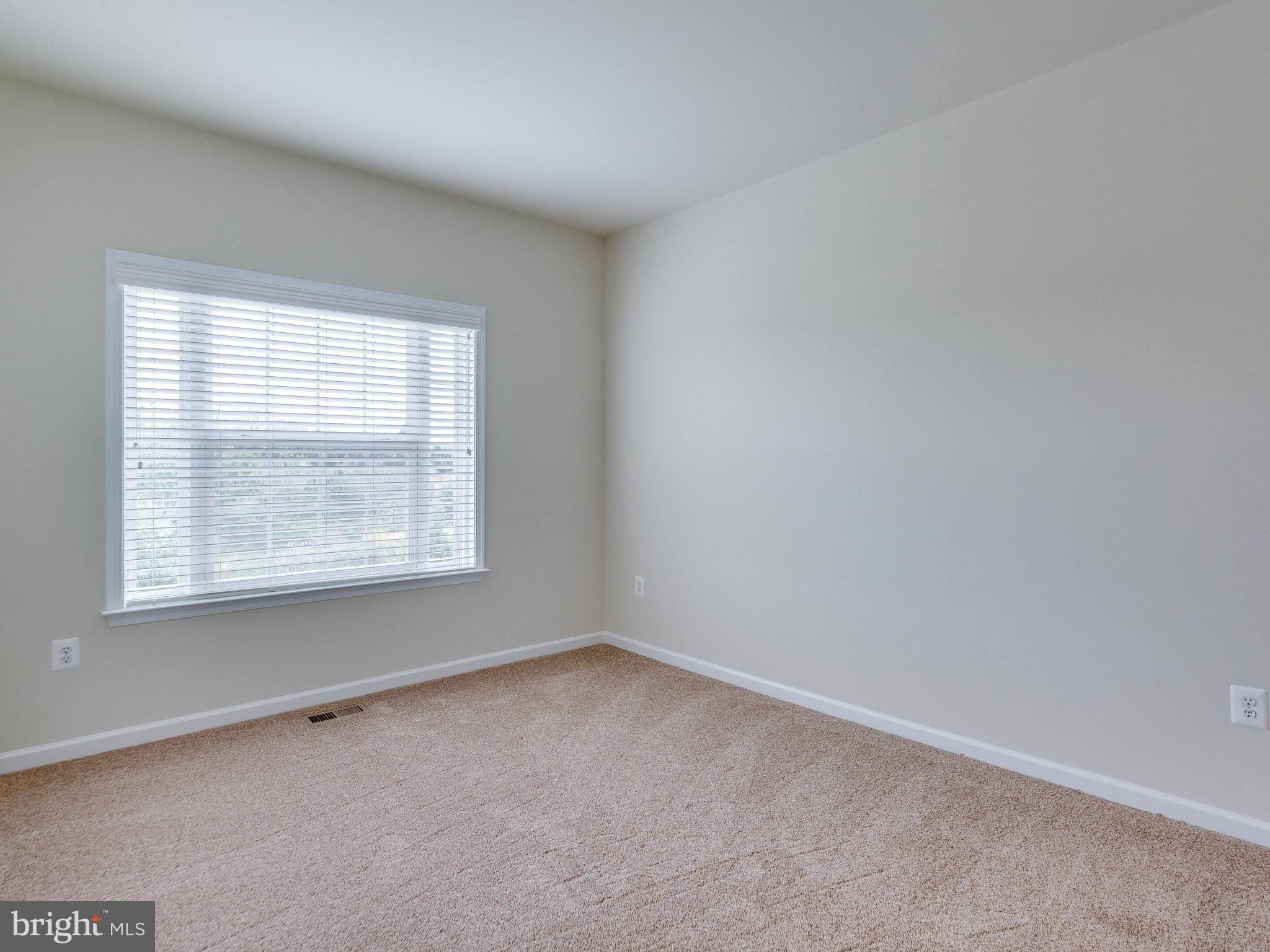 GOOSE CREEK VILLAGE SOUTH - Residential Lease