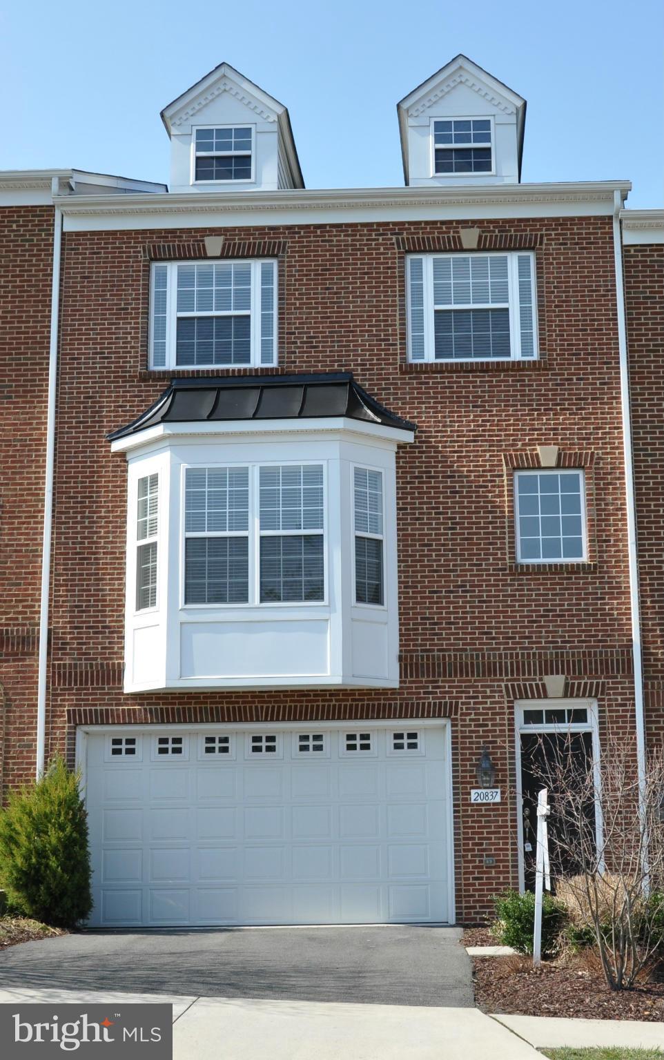 GOOSE CREEK VILLAGE SOUTH - Residential Lease