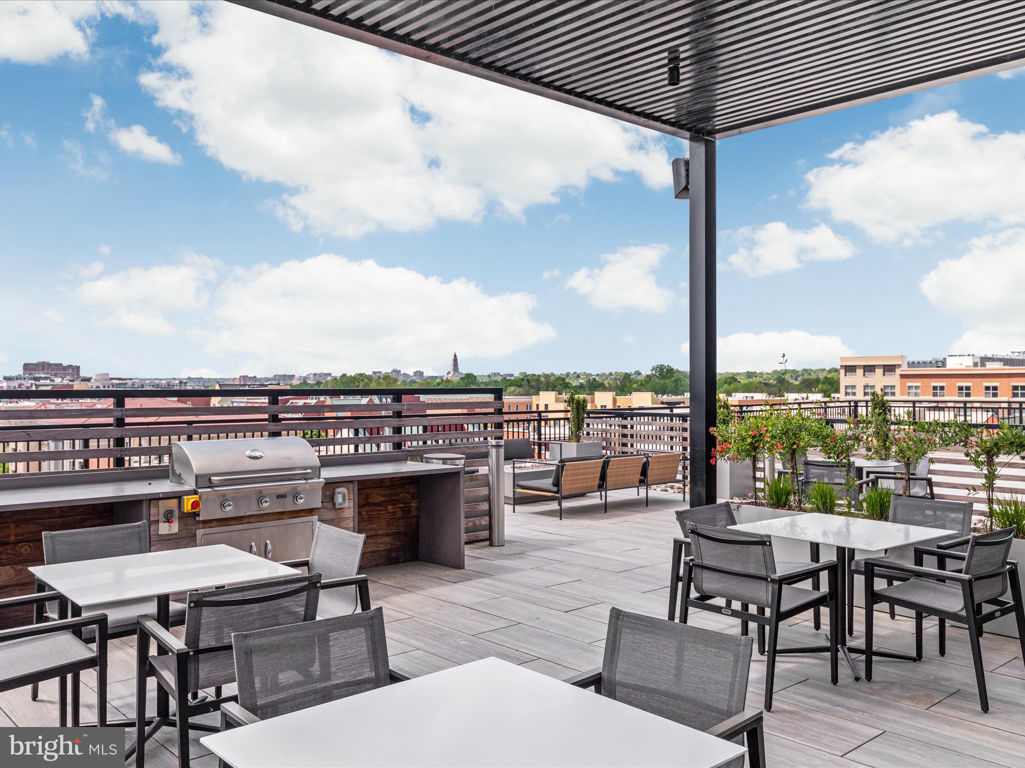 POTOMAC YARD - Residential