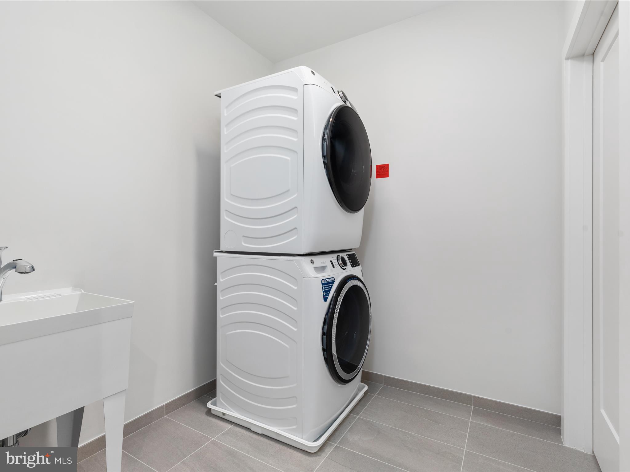 POTOMAC YARD - Residential