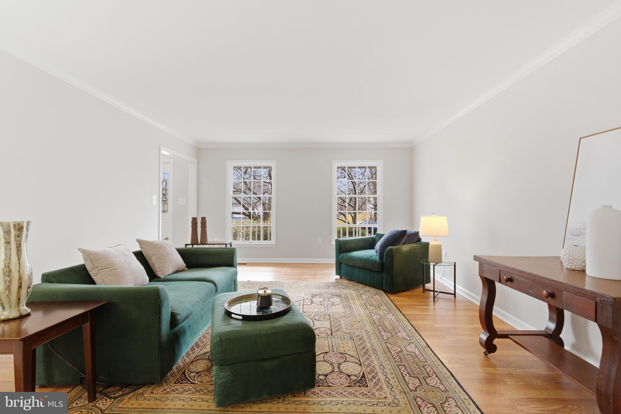 BROAD OAKS - Residential