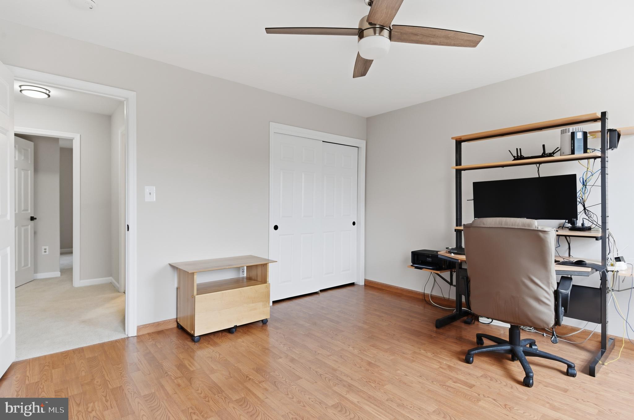 BROAD OAKS - Residential