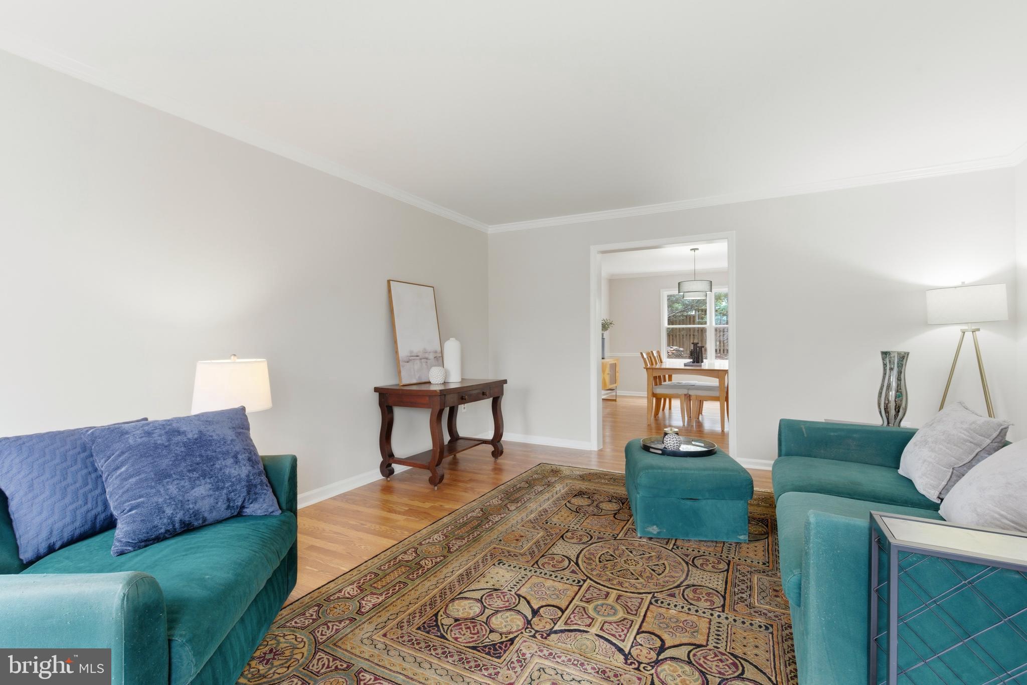 BROAD OAKS - Residential