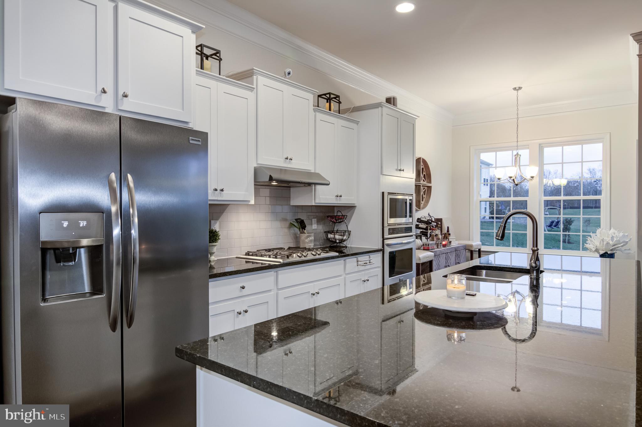 SHELTON WOODS - Residential