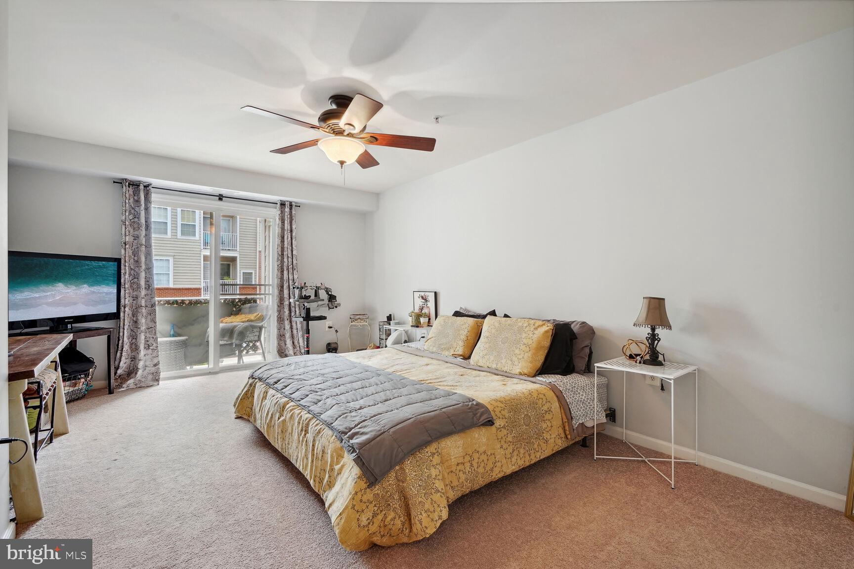 MARKET CENTER CONDOMINIUM - Residential