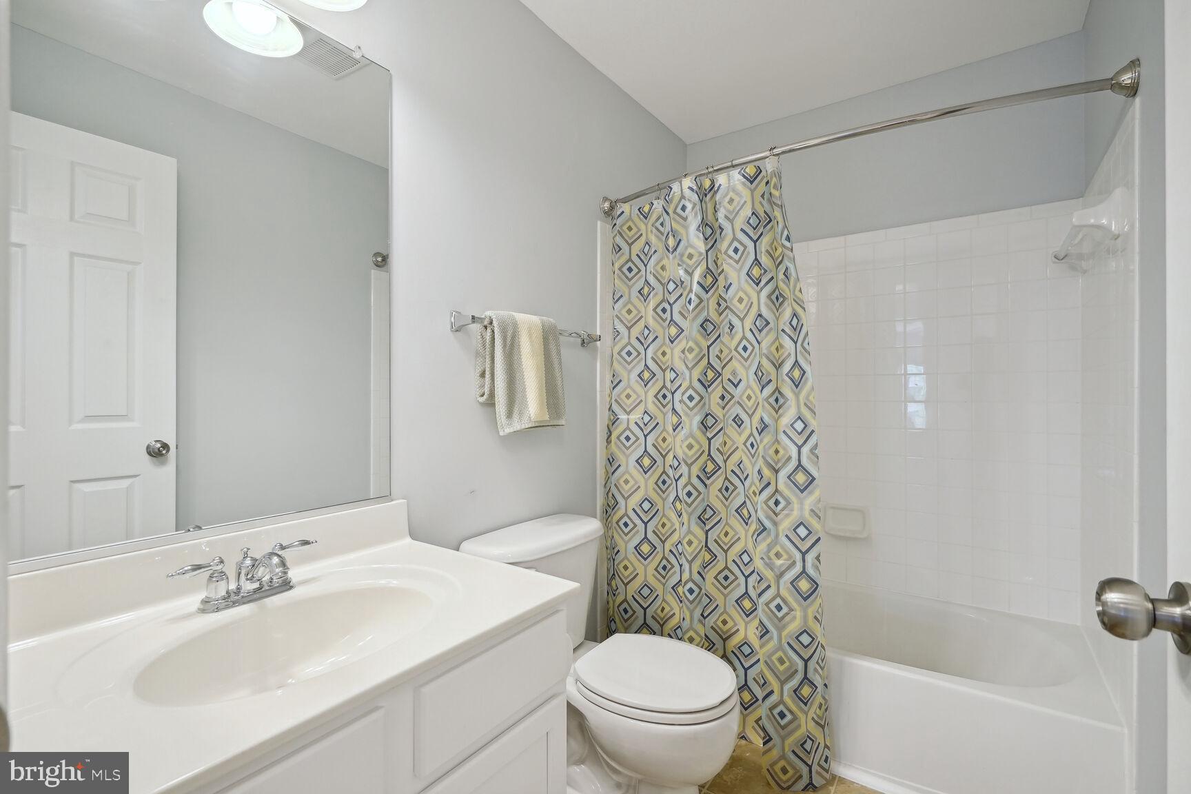 MARKET CENTER CONDOMINIUM - Residential