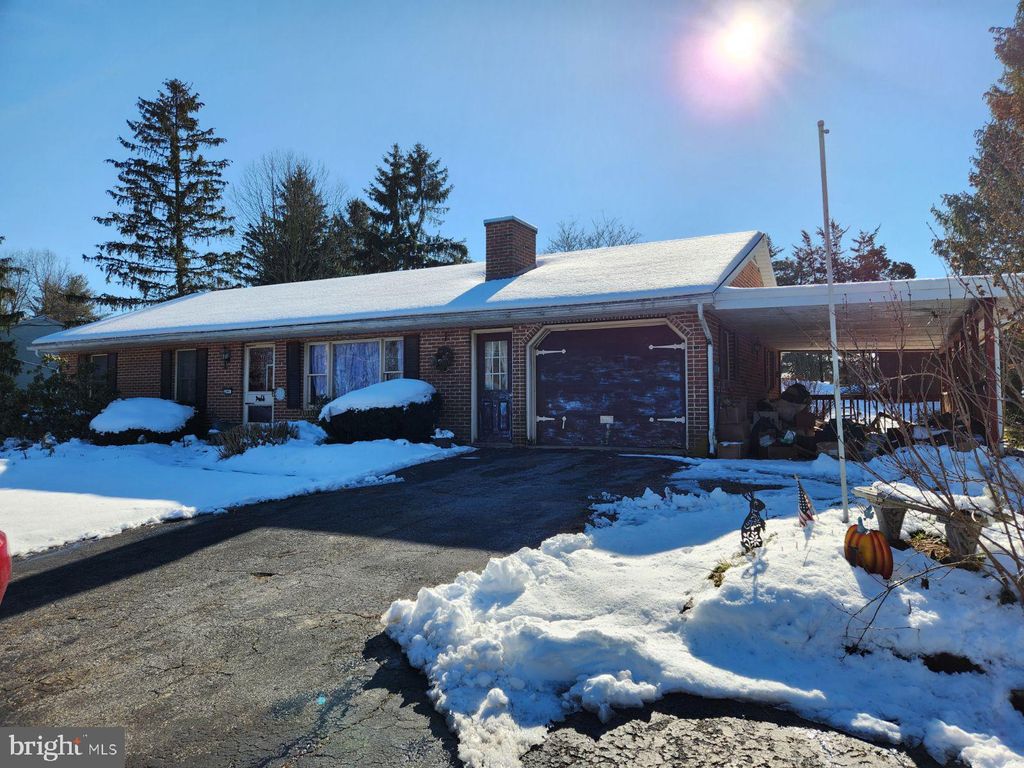 Photo of 676 Rife Run Road, Manheim, PA 17545 (MLS # PALA2047694)