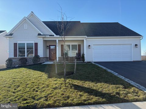606 LILLIANA DRIVE LEBANON PA 17046