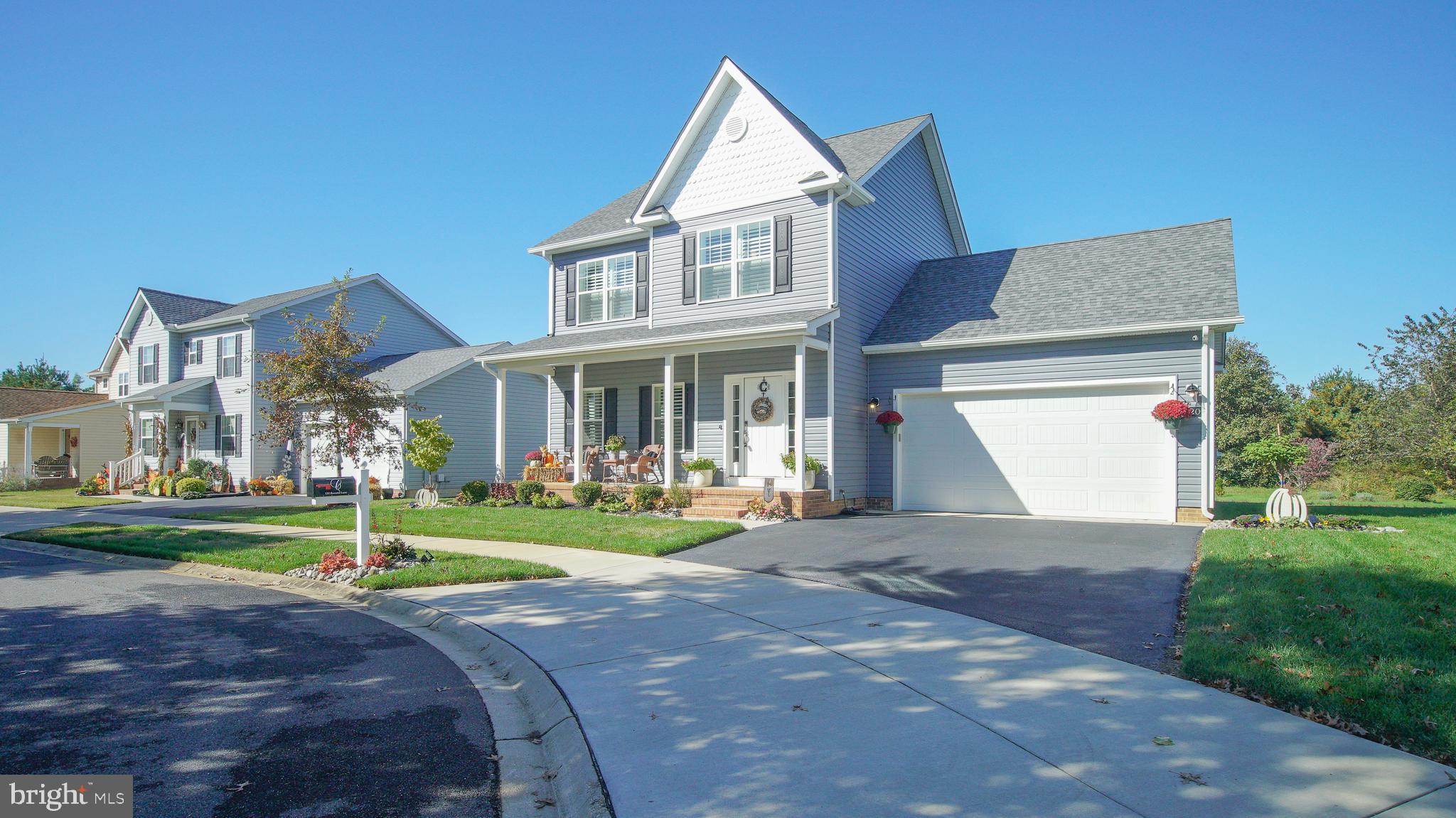 THE MEADOWS - Residential