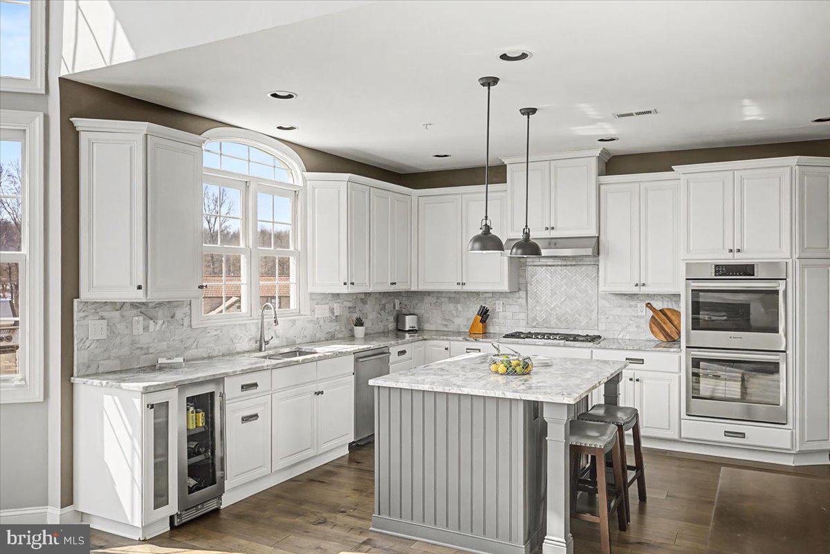 RIDINGS OF WARWICK - Residential