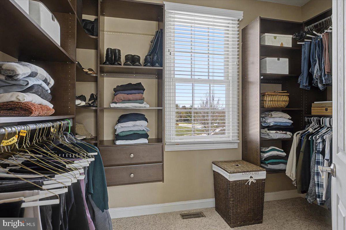 RIDINGS OF WARWICK - Residential