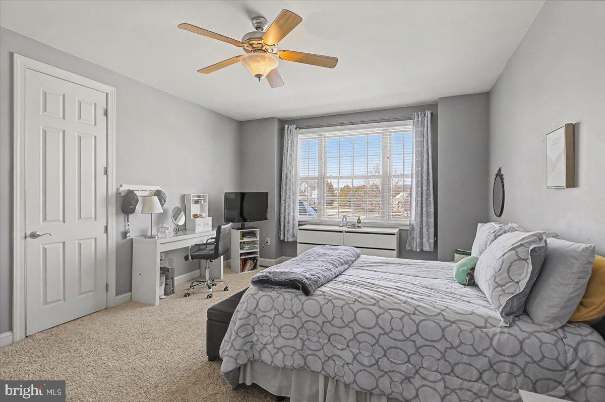 RIDINGS OF WARWICK - Residential