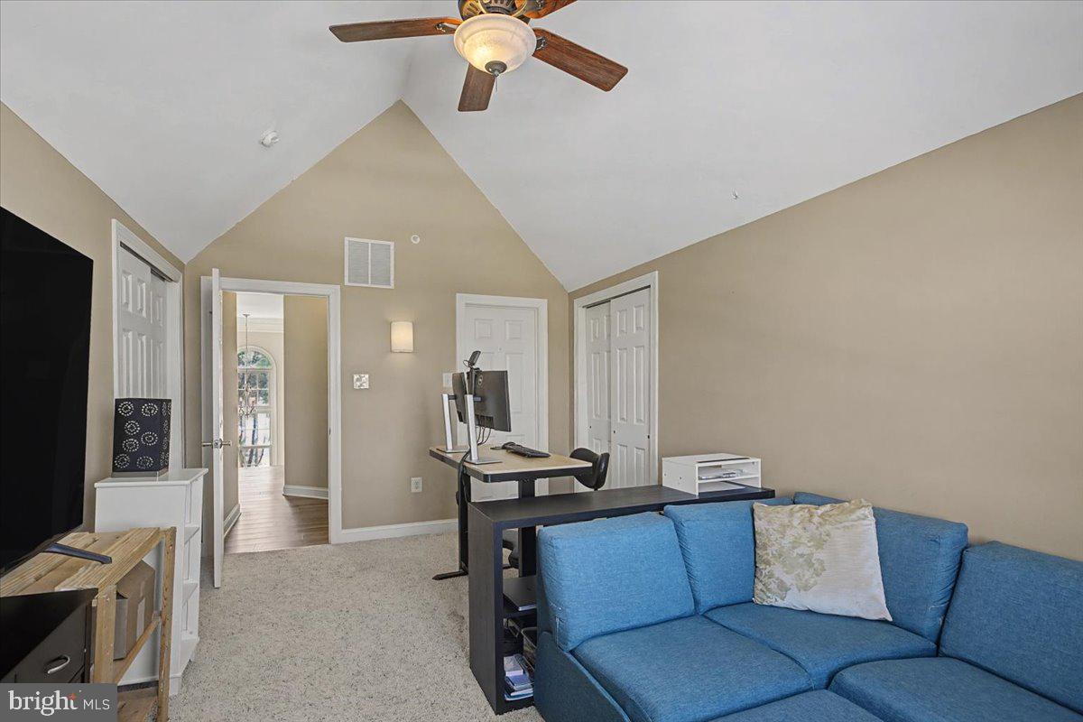 RIDINGS OF WARWICK - Residential