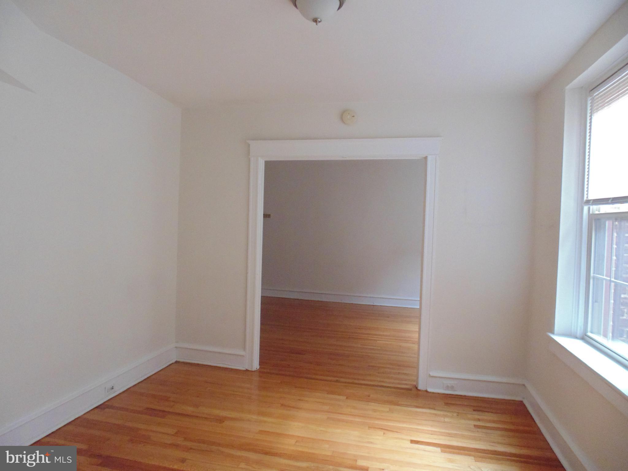 ELKINS PARK - Residential Lease