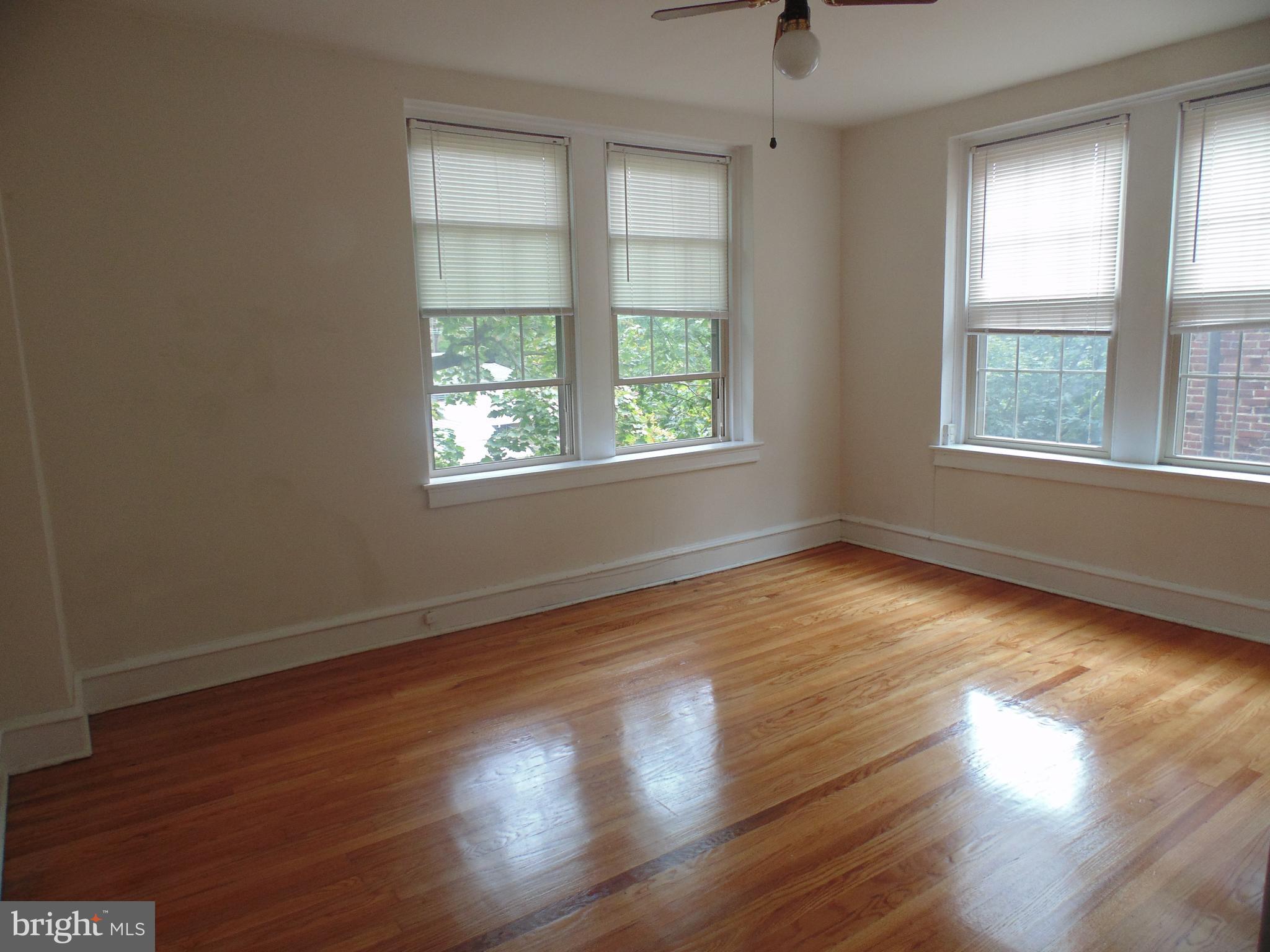 ELKINS PARK - Residential Lease