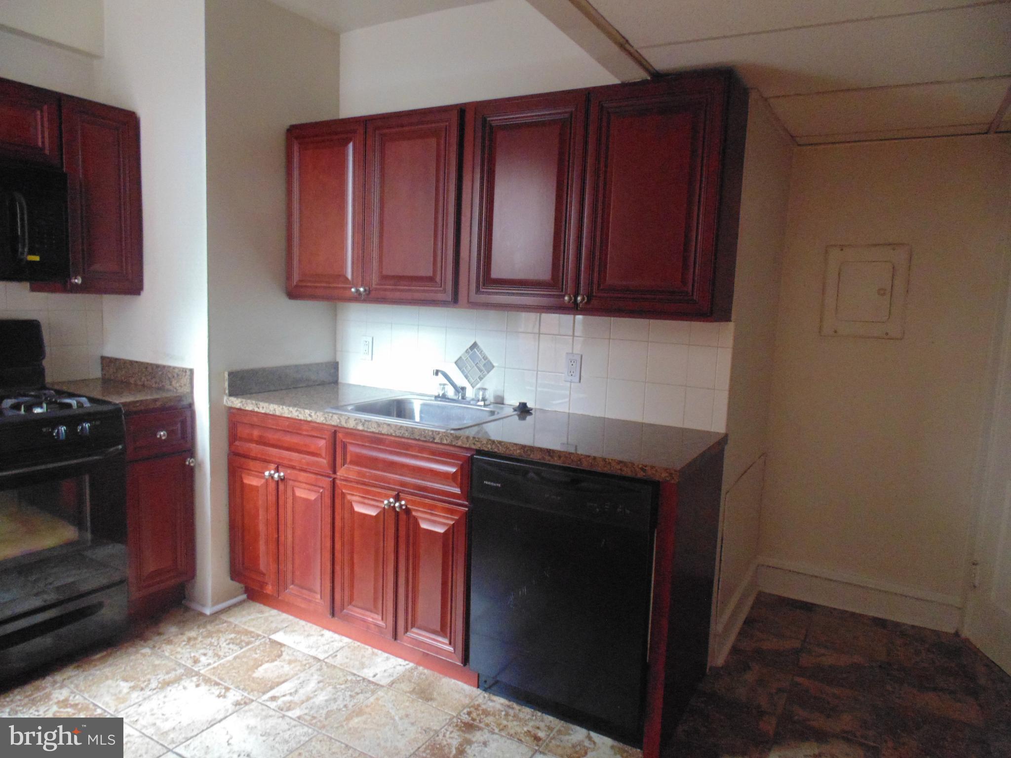 ELKINS PARK - Residential Lease