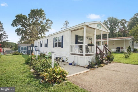 Mobile Home For Sale - 204 Maple Lane<br/> Lancaster County, NEW PROVIDENCE, PA 17560