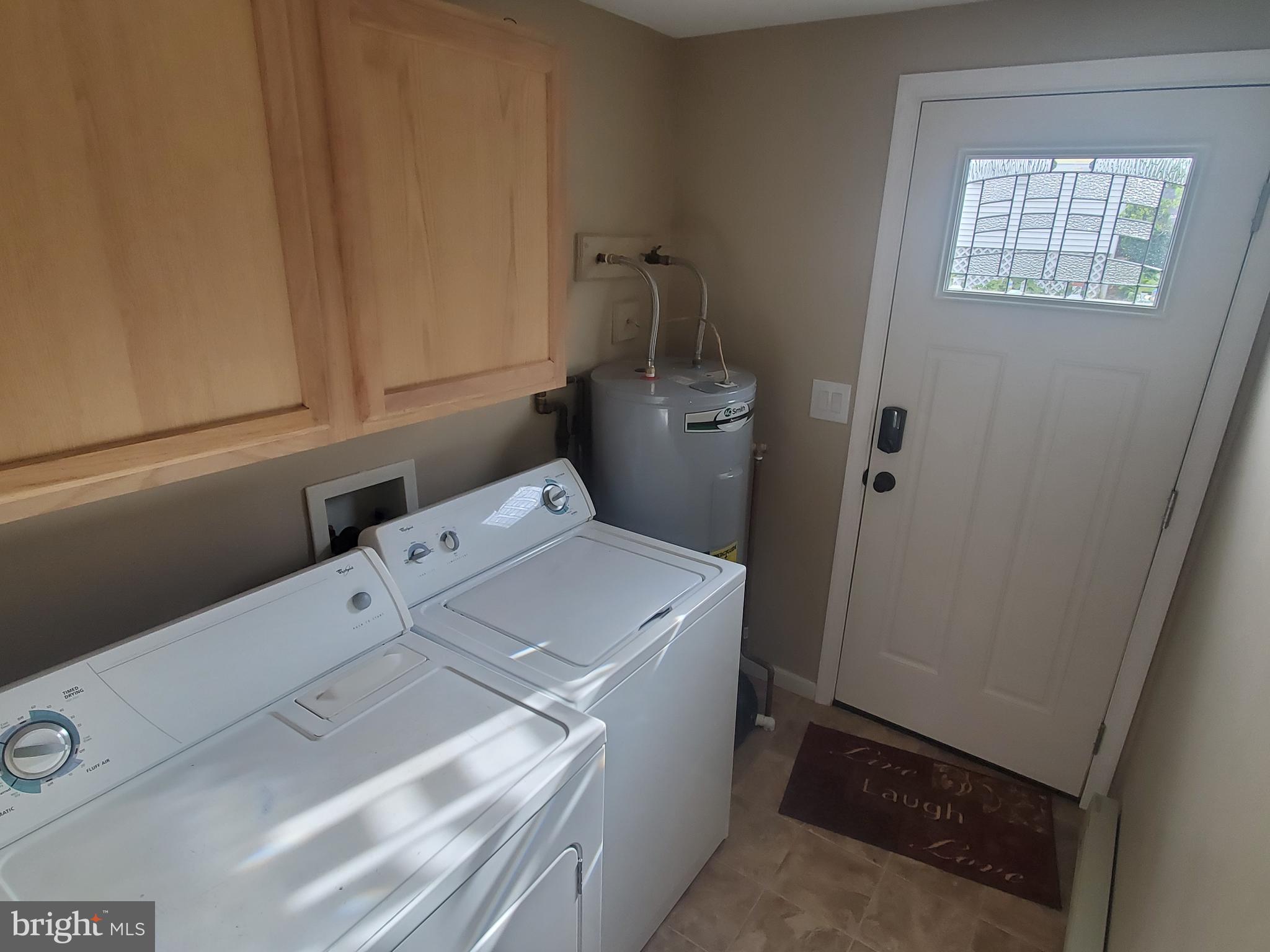 DUTCH LANE - Residential