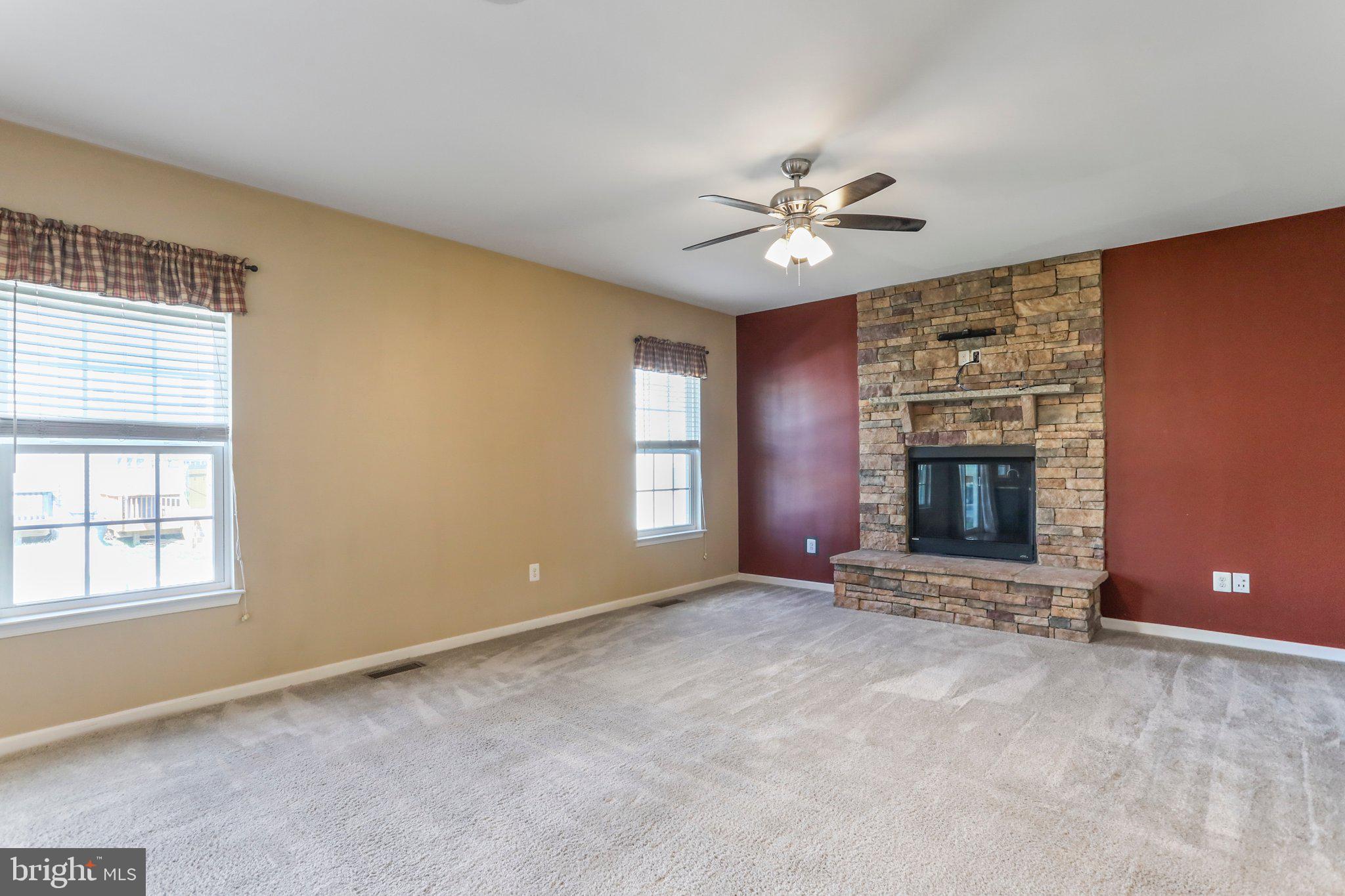 POTOMAC STATION - Residential Lease