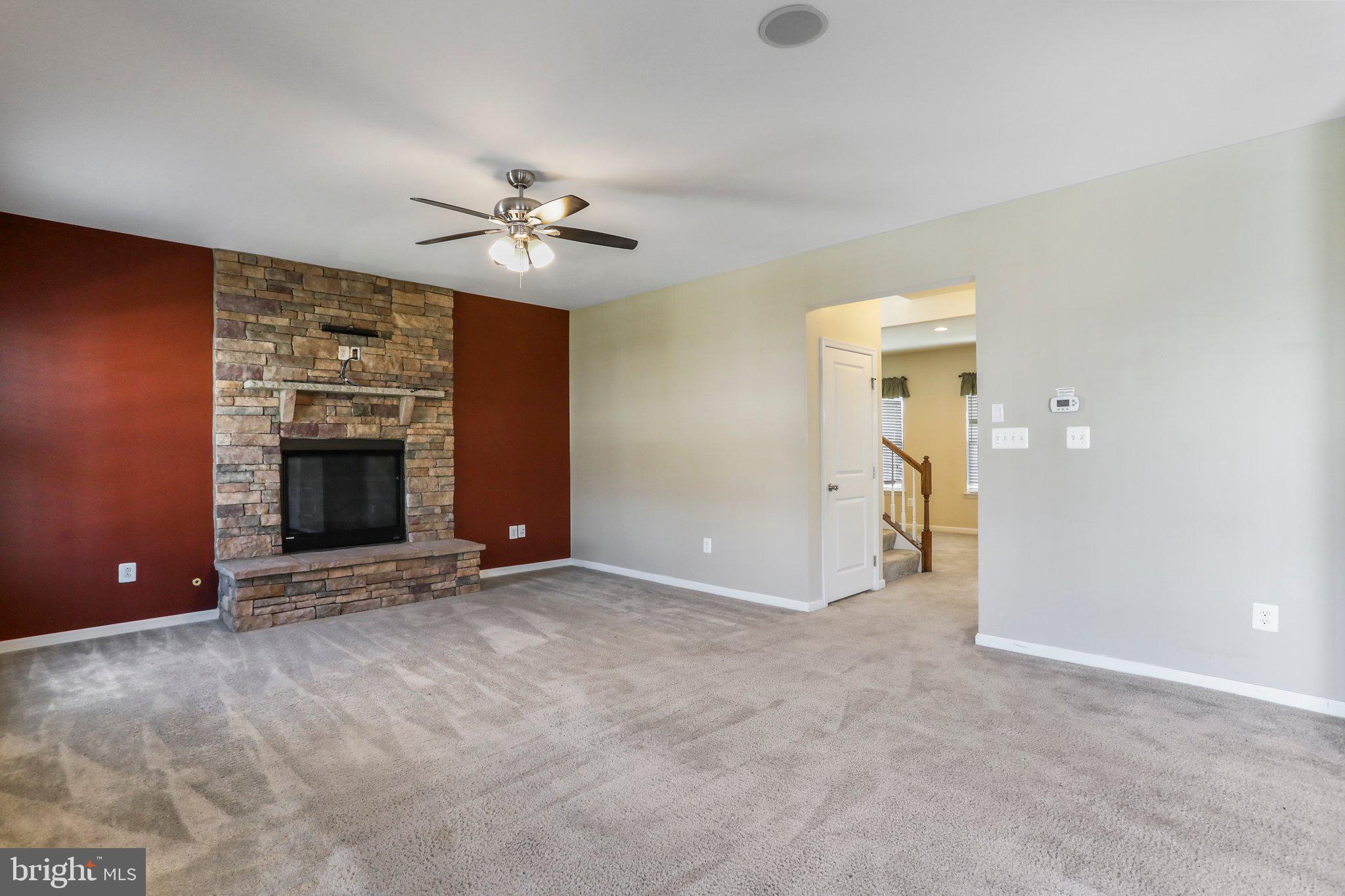 POTOMAC STATION - Residential Lease