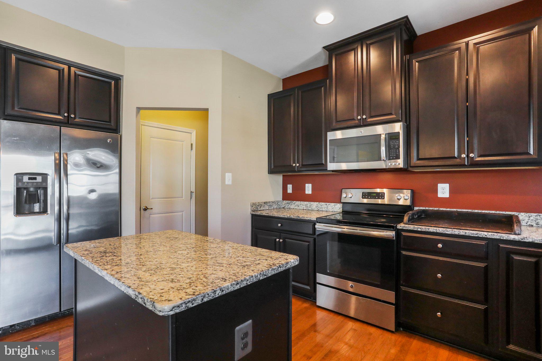 POTOMAC STATION - Residential Lease