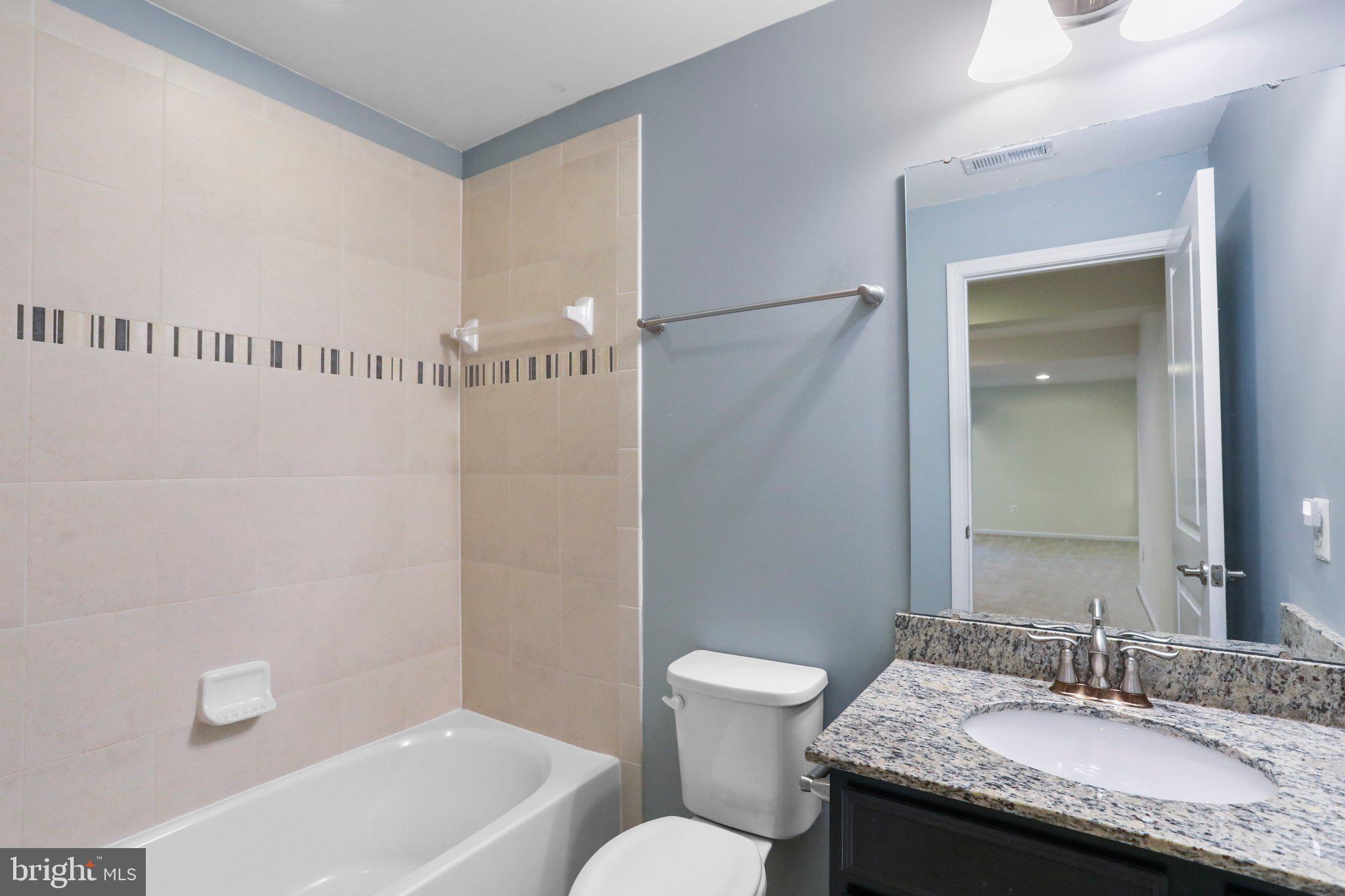 POTOMAC STATION - Residential Lease