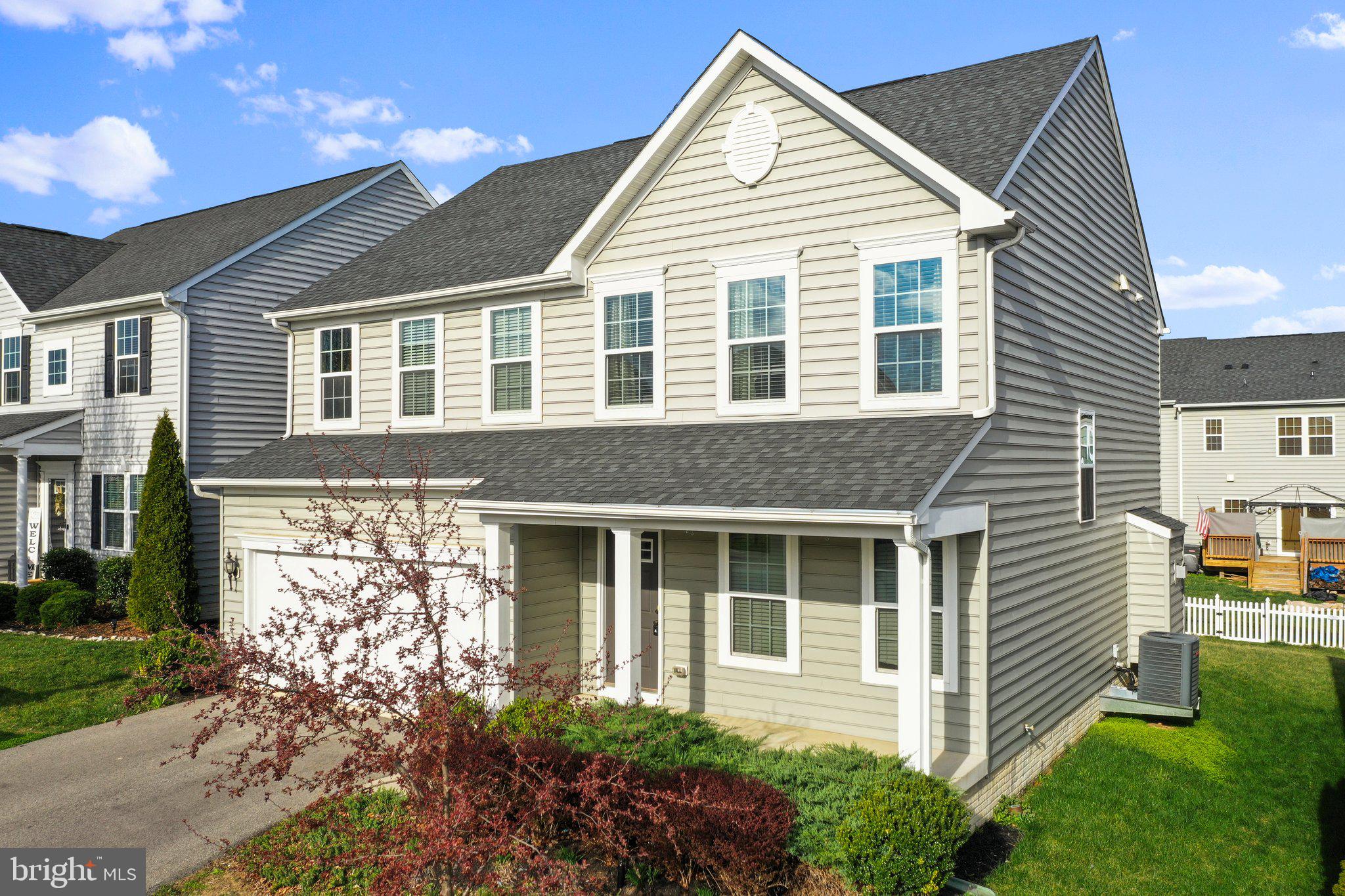 POTOMAC STATION - Residential Lease