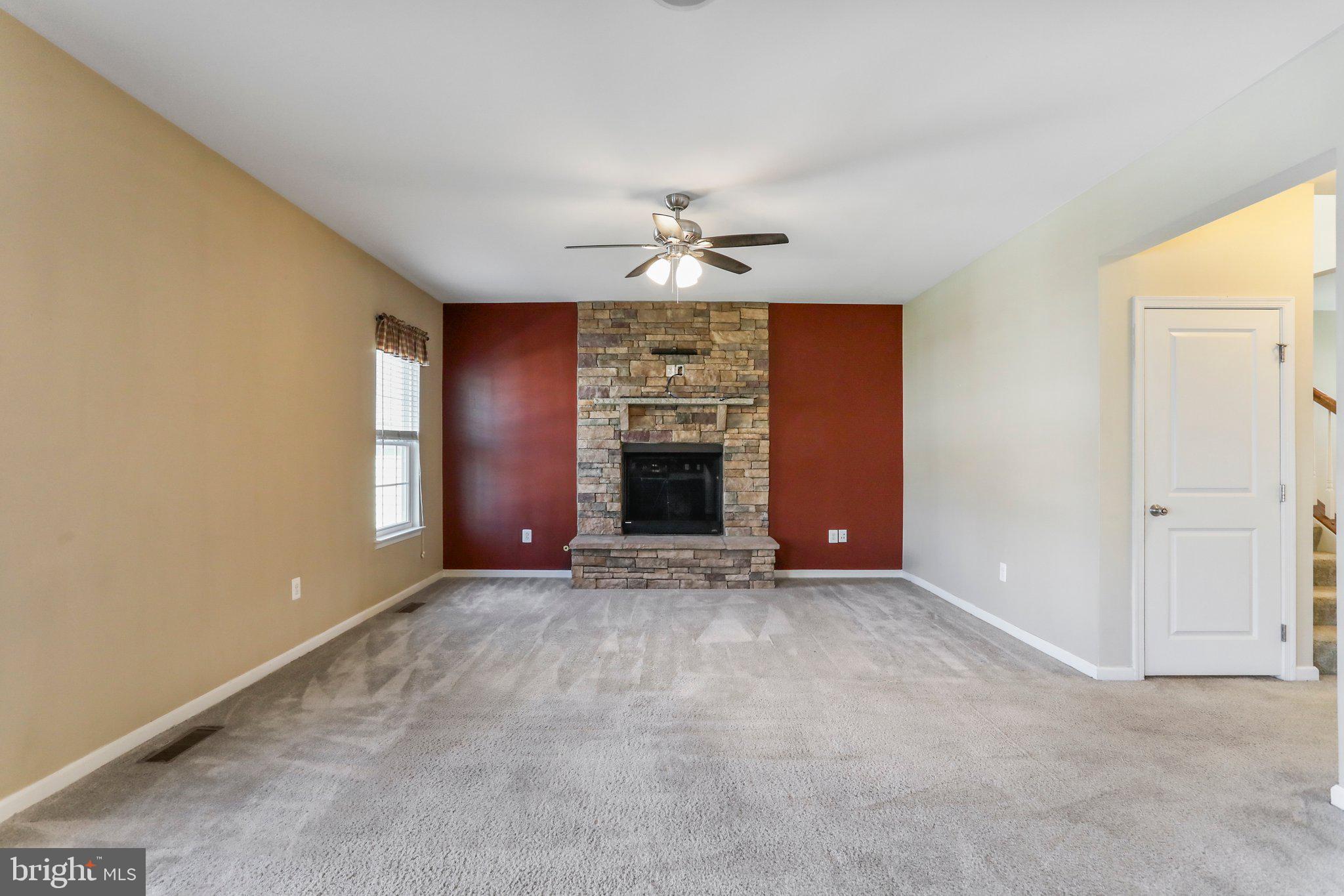 POTOMAC STATION - Residential Lease