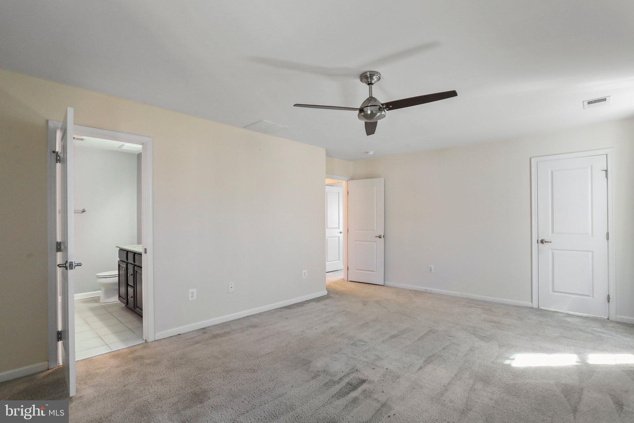 POTOMAC STATION - Residential Lease