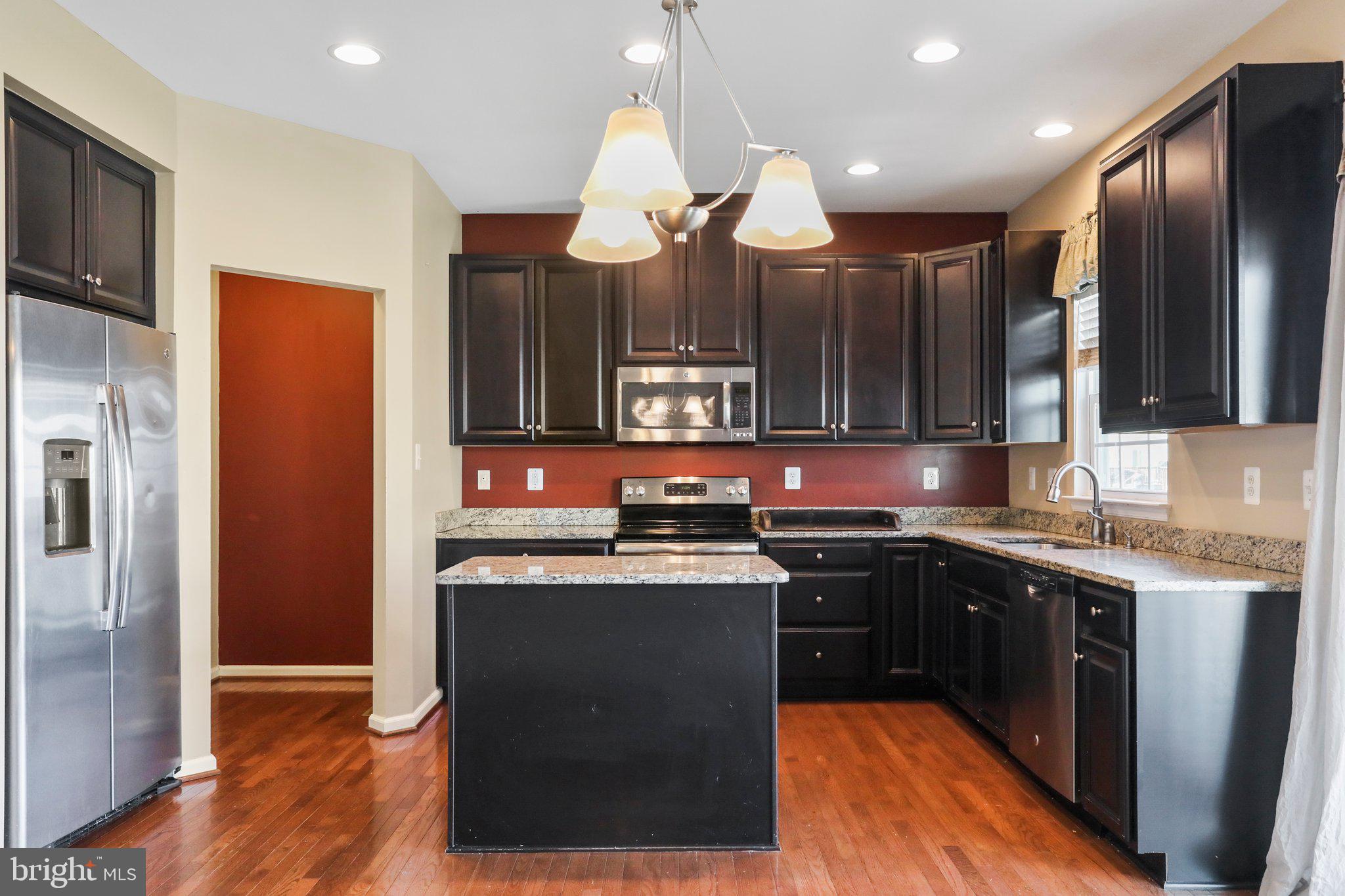 POTOMAC STATION - Residential Lease