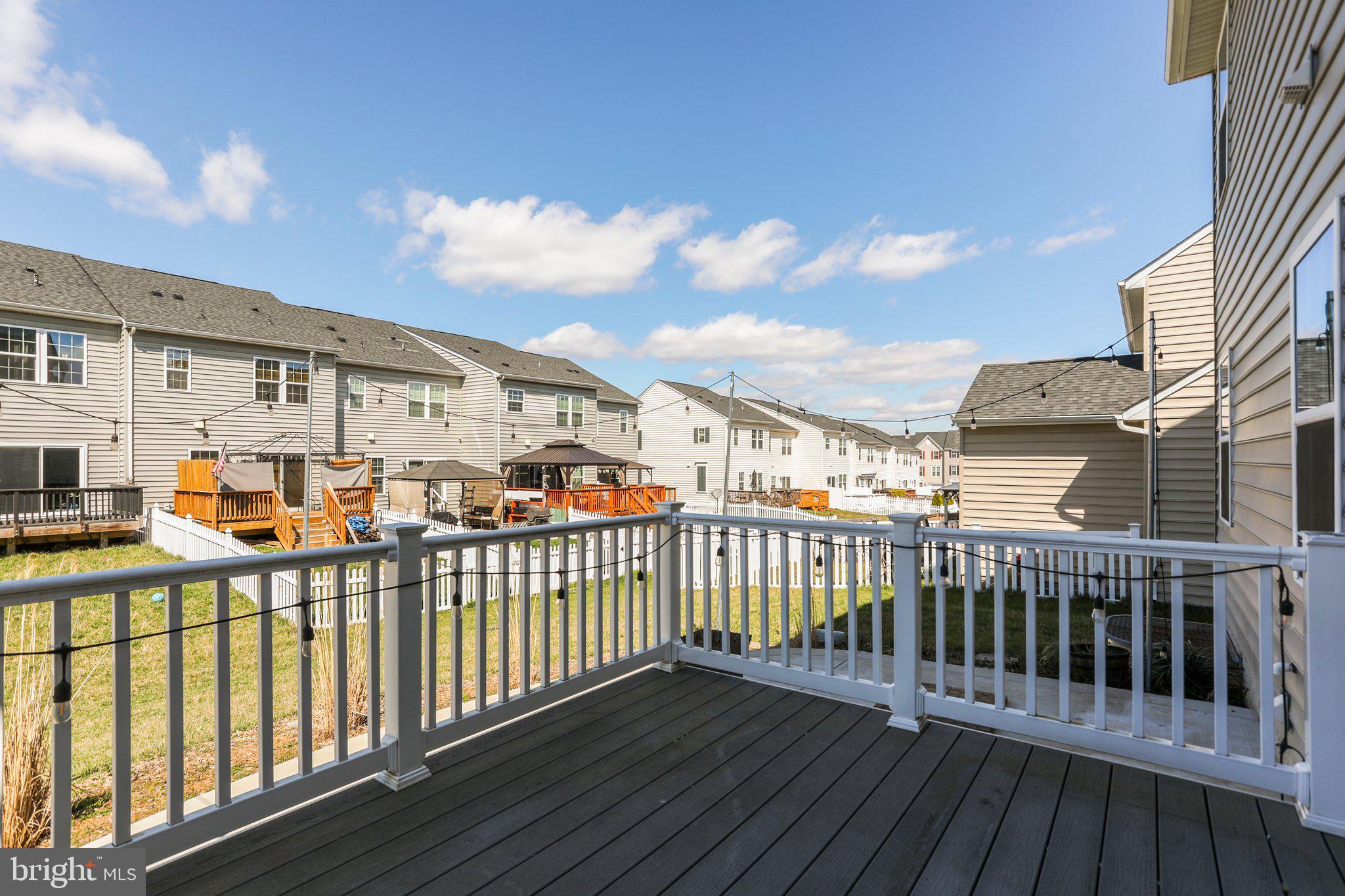 POTOMAC STATION - Residential Lease