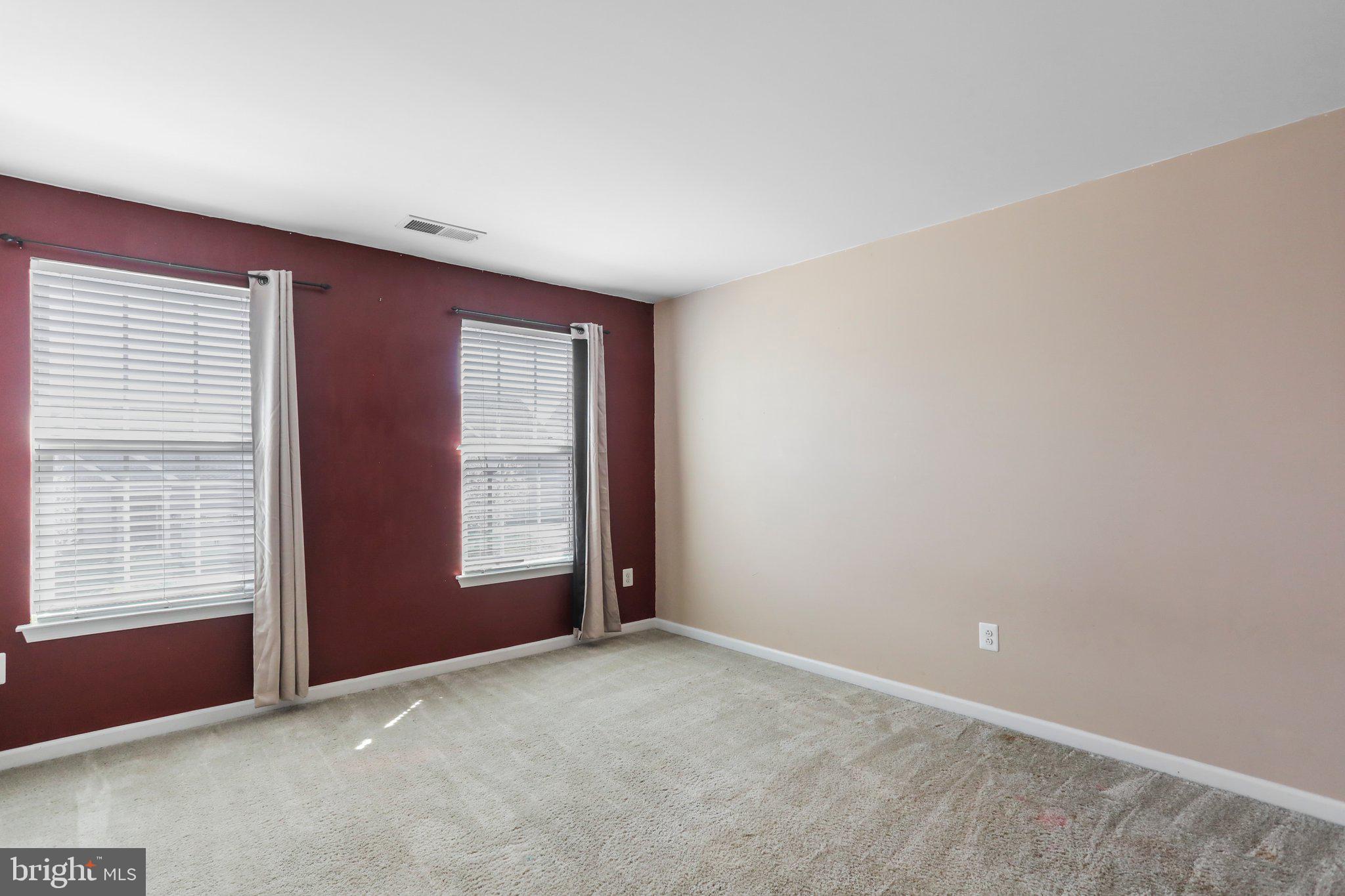 POTOMAC STATION - Residential Lease